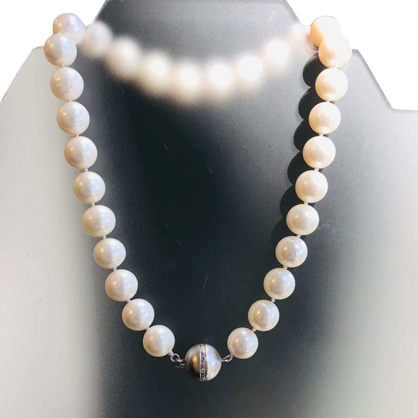 Women's or Men's South Sea Pearls Natural 15