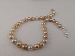 South Sea Pearls Natural Color, 18 Karat Gold