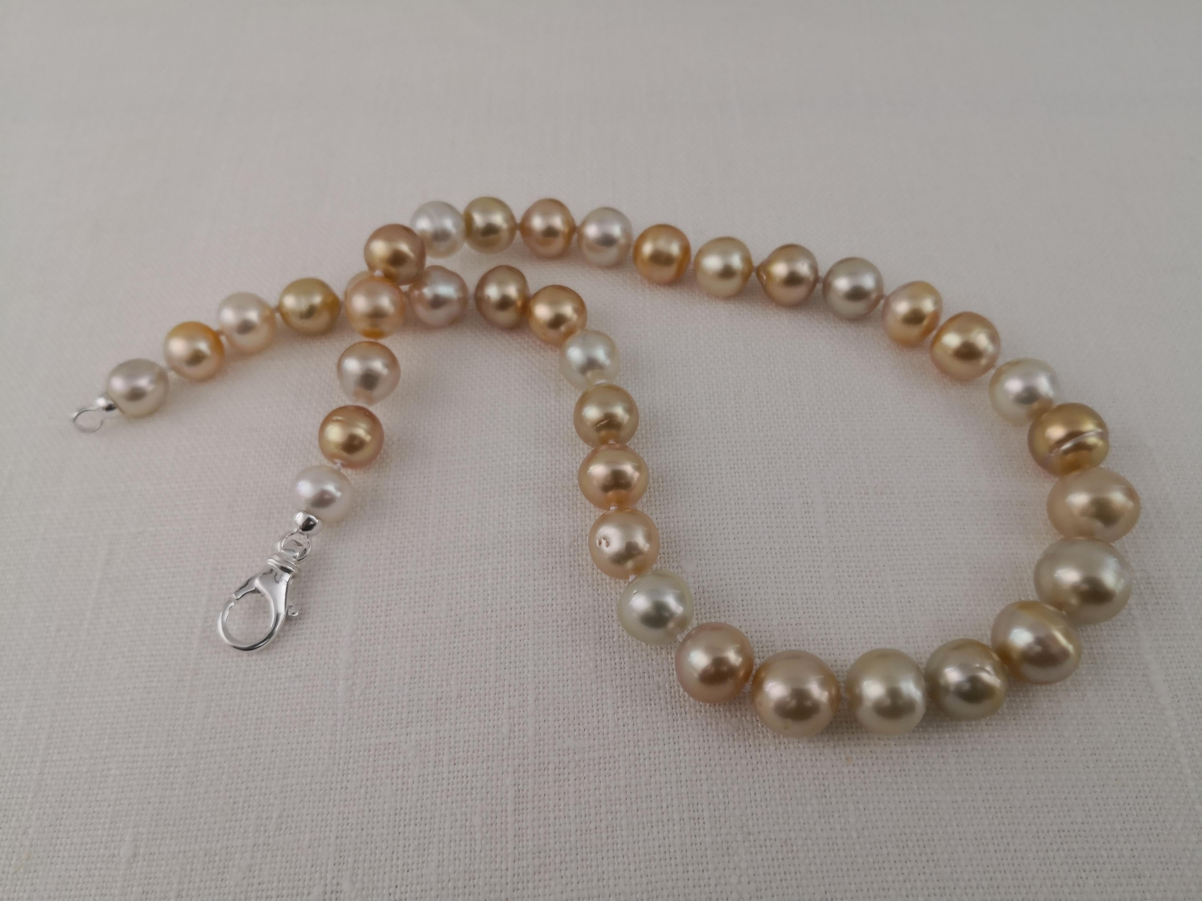 South Sea Pearls Natural Color, 18 Karat Gold In New Condition For Sale In Cordoba, ES