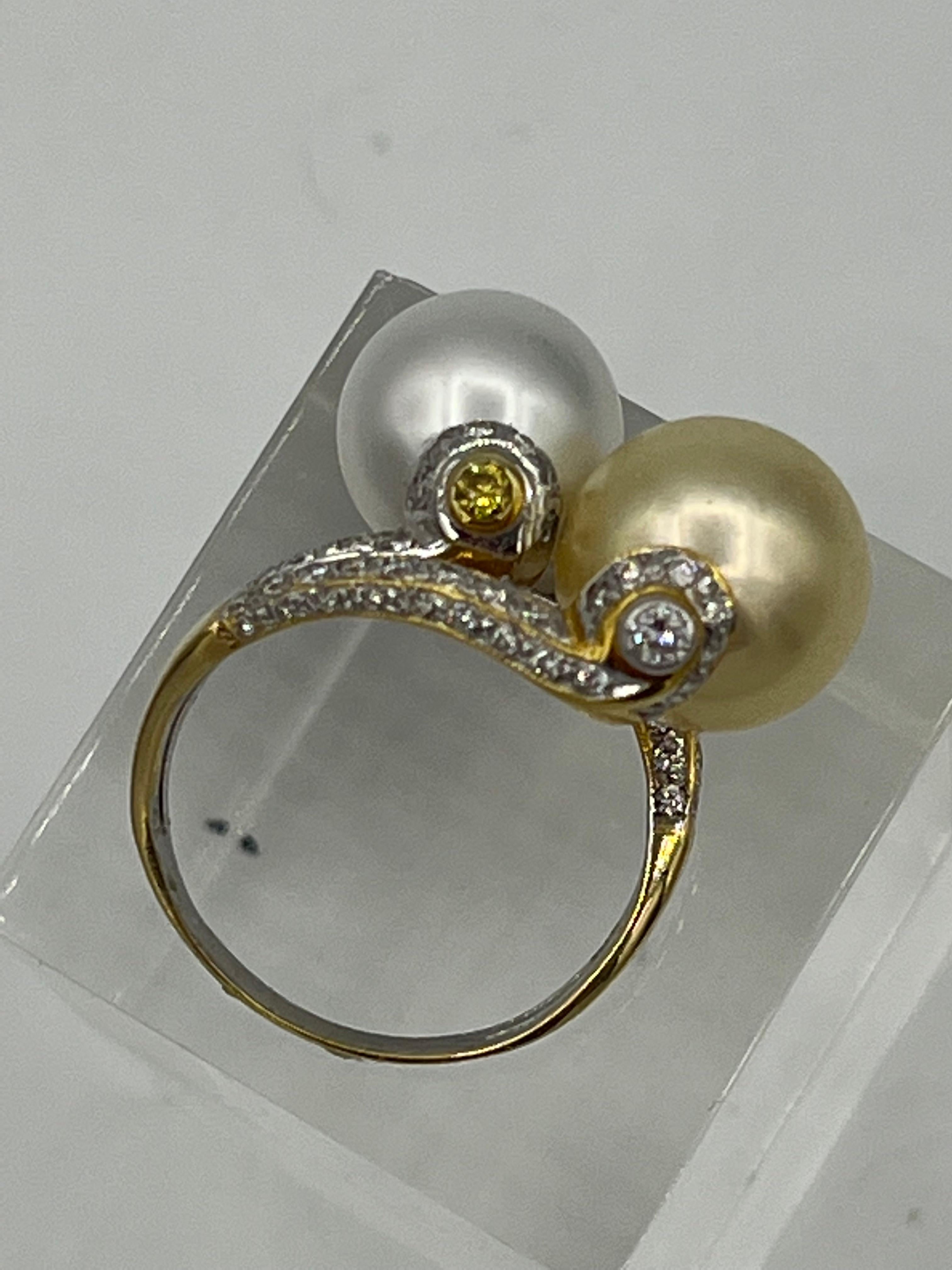 South Sea Pearls Ring Diamond 18 K 1