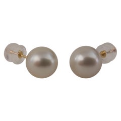 South Sea Pearls Round Shape, Natural Color and Luster, Yellow Gold