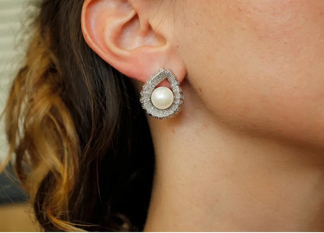Women's South-Sea Pearls, White Diamonds, 9 Karat White Gold Clip-On Earrings