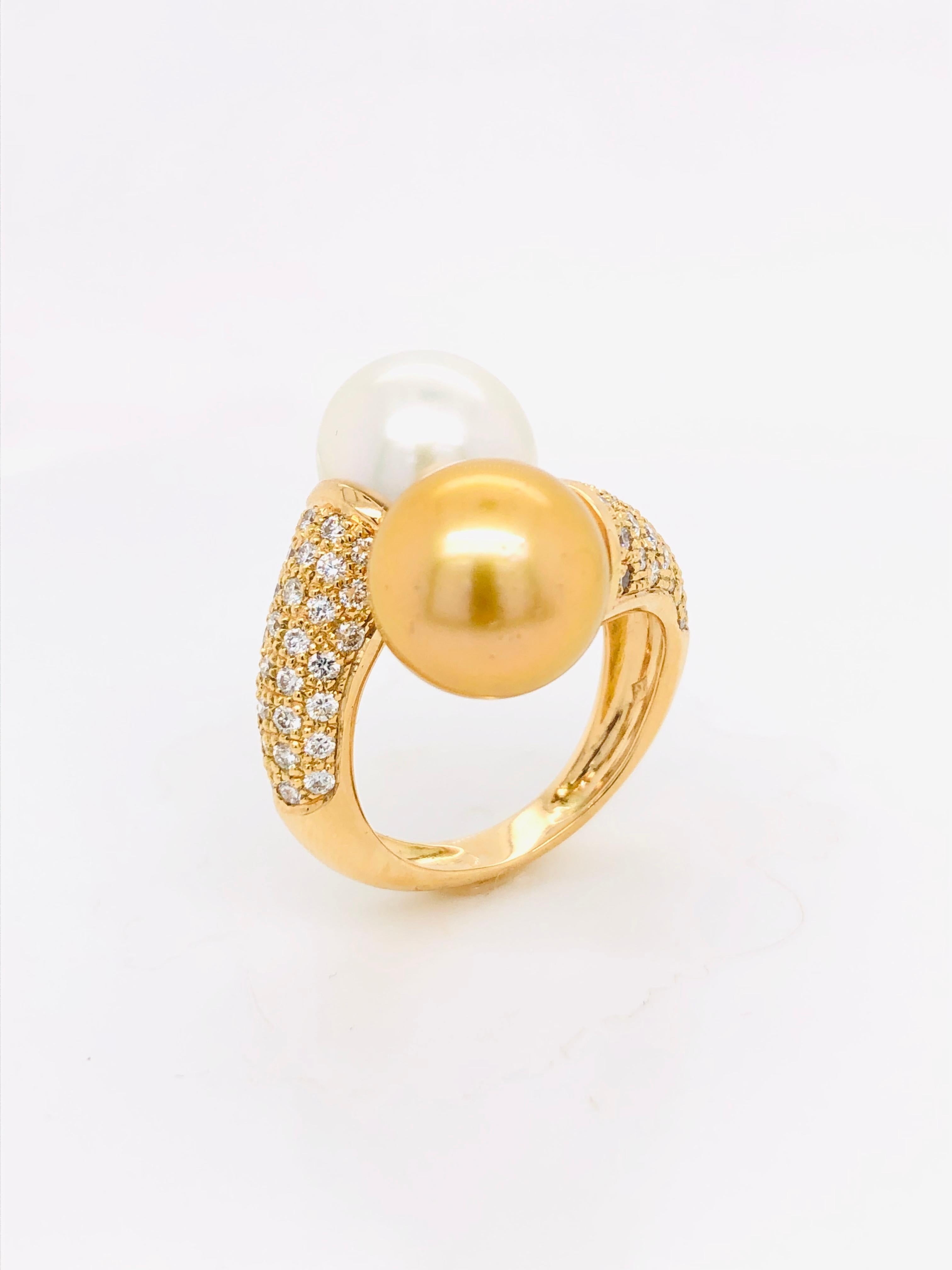 Contemporary South Sea Pearls with White Diamonds on Gold 18 Carat Ring