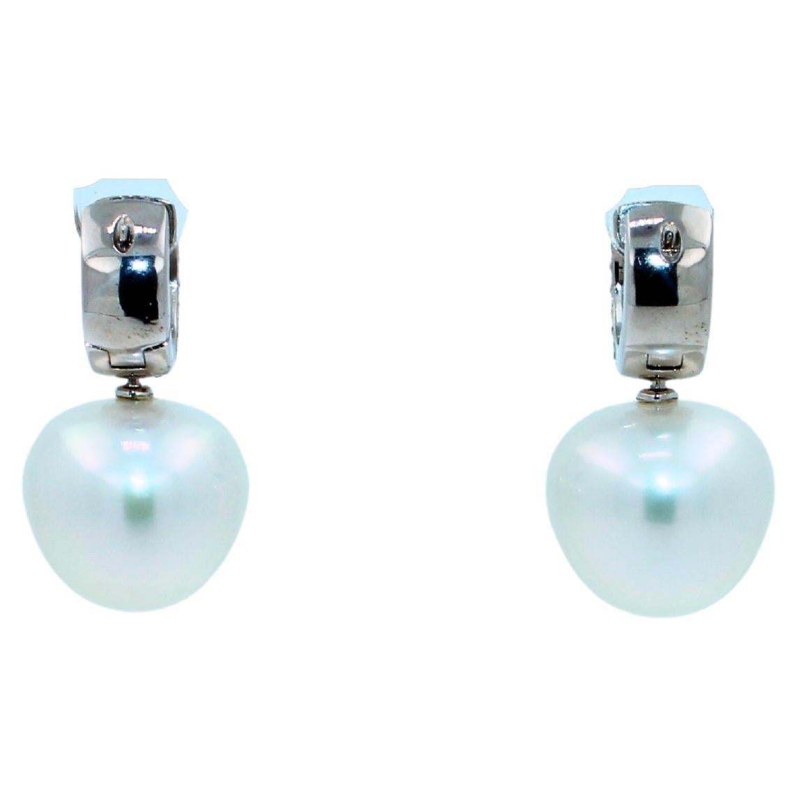 South Sea White Apple Cushion Pearl Diamond 18 Karat White Gold Pave Earrings In New Condition For Sale In Oakton, VA