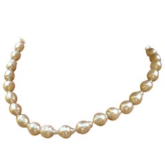 South Sea White Baroque Pearls Necklace