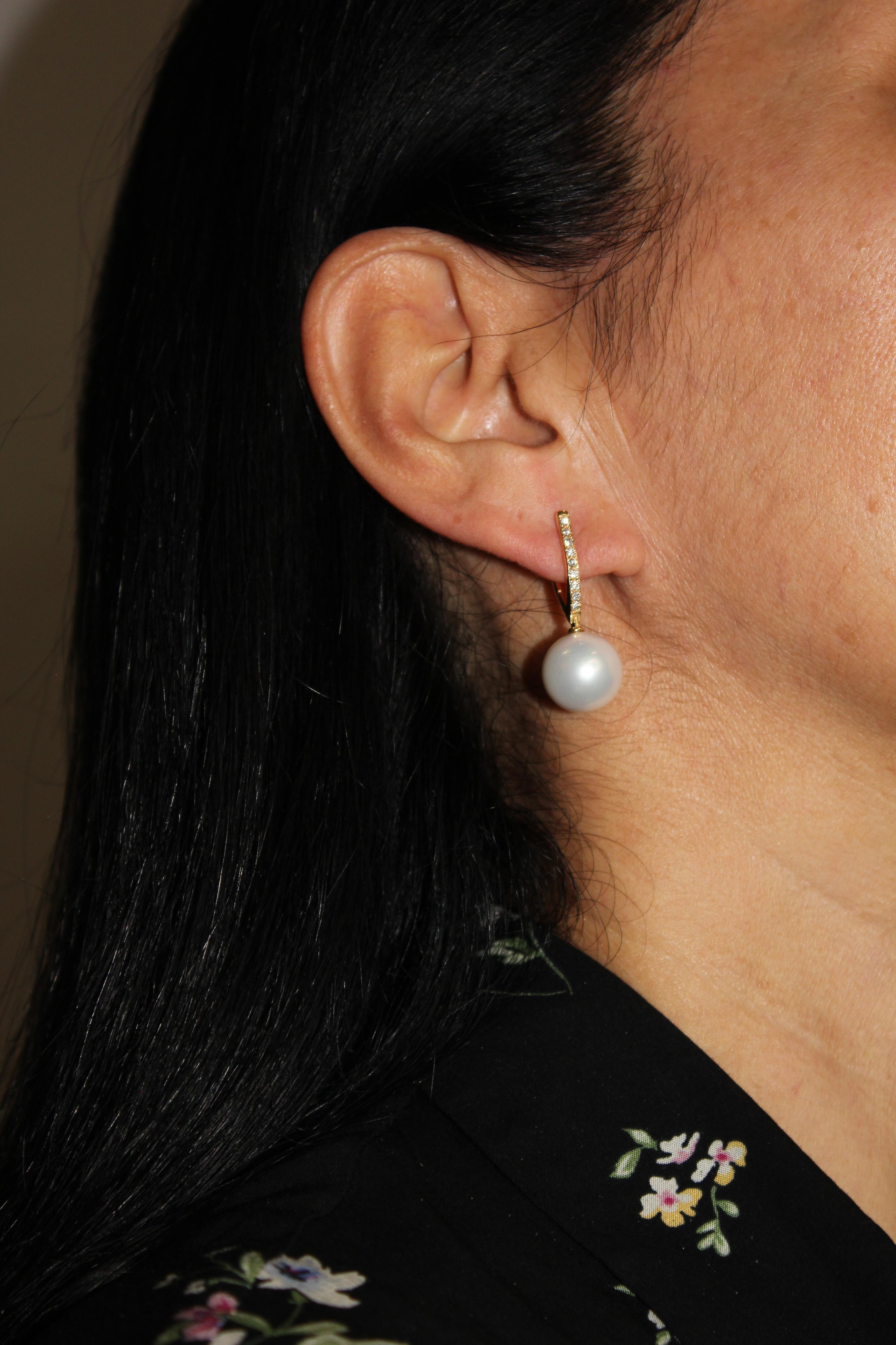 South Sea White Pearl Diamond 18 Karat Yellow Gold Hinge Line Drop Hoop Earrings In New Condition For Sale In Oakton, VA