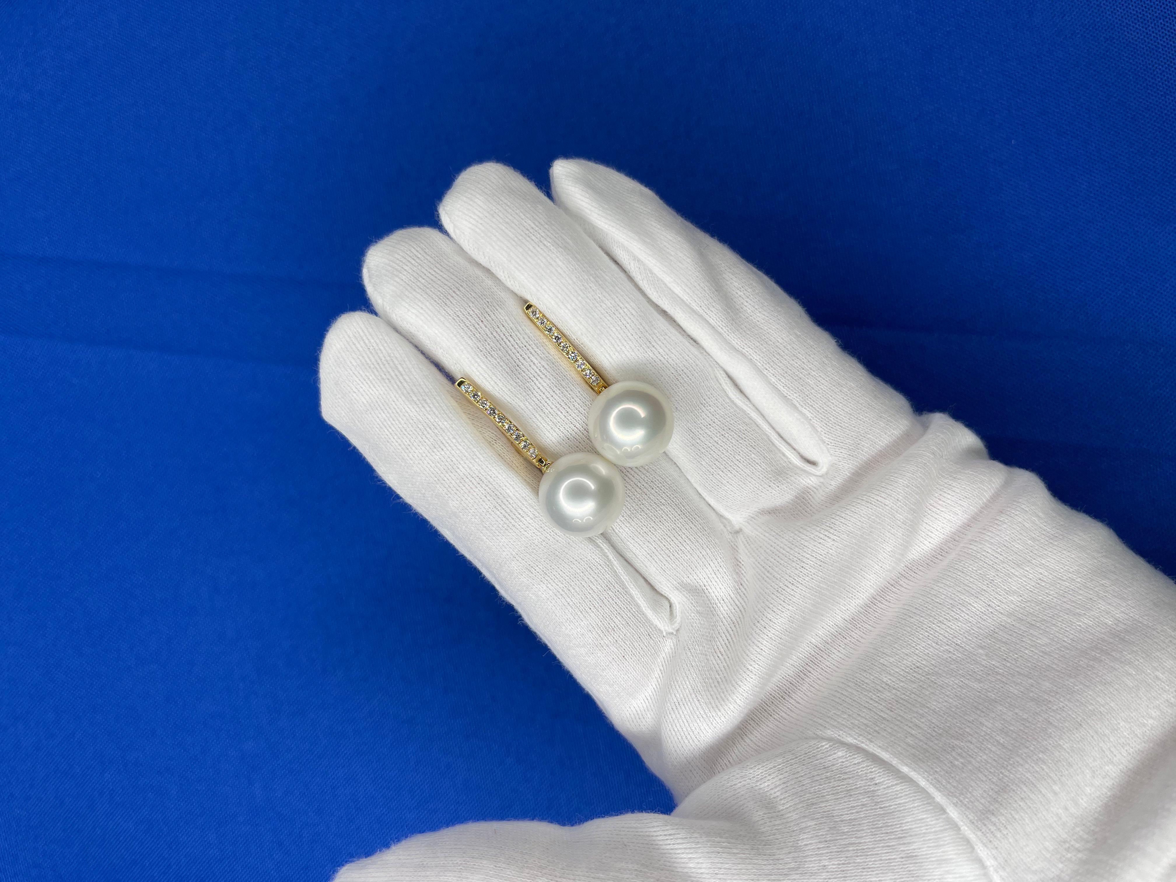 Women's or Men's South Sea White Pearl Diamond 18 Karat Yellow Gold Hinge Line Drop Hoop Earrings For Sale