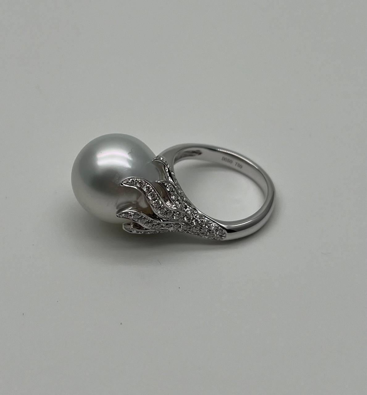 South Sea White Pearl Diamonds Pave Set 18K White Gold Statement Classic Ring For Sale 4