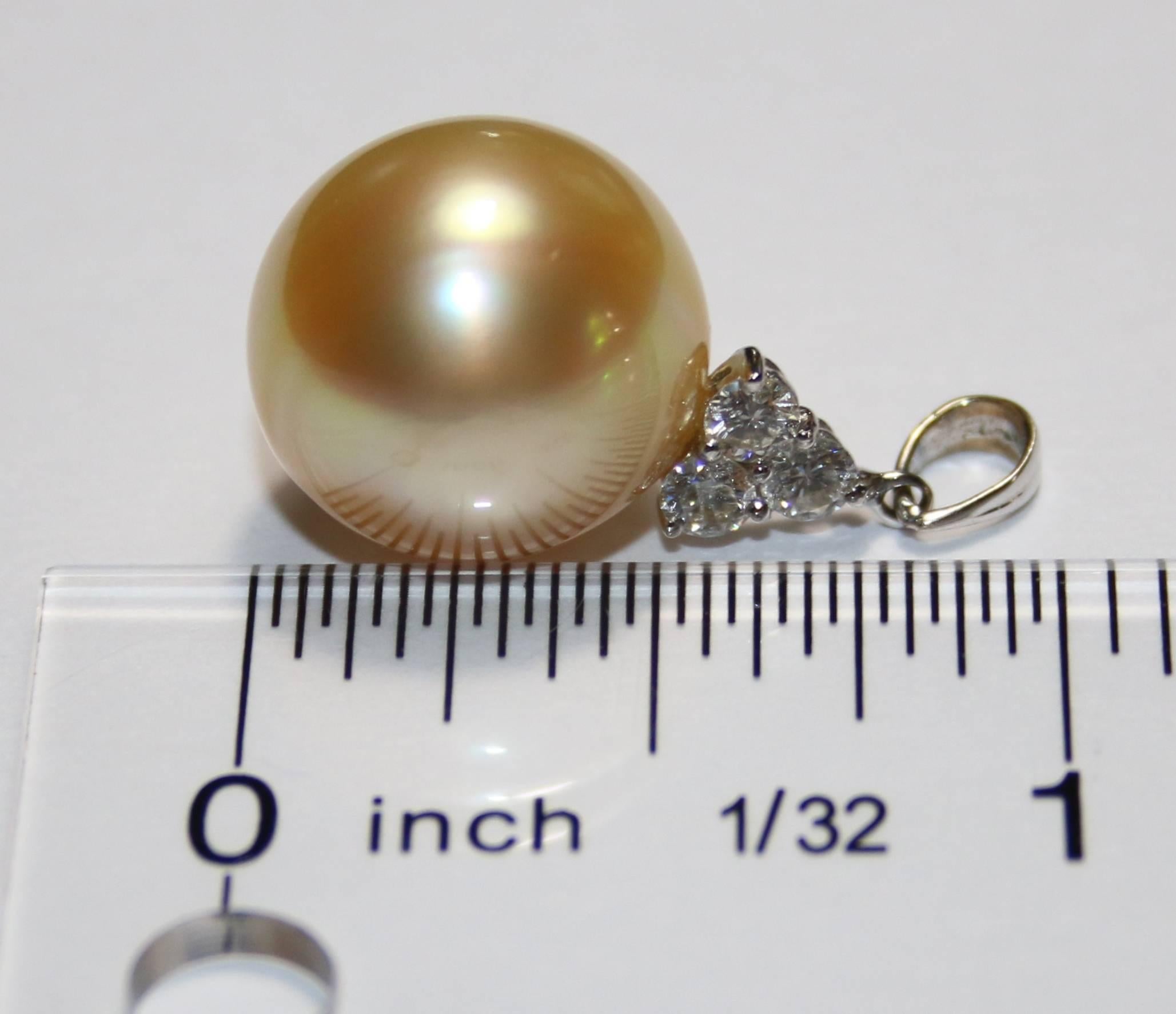 Women's South Sea Yellow Gold Pearl and 0.33 Carat Diamond Gold Pendant Chain Necklace For Sale