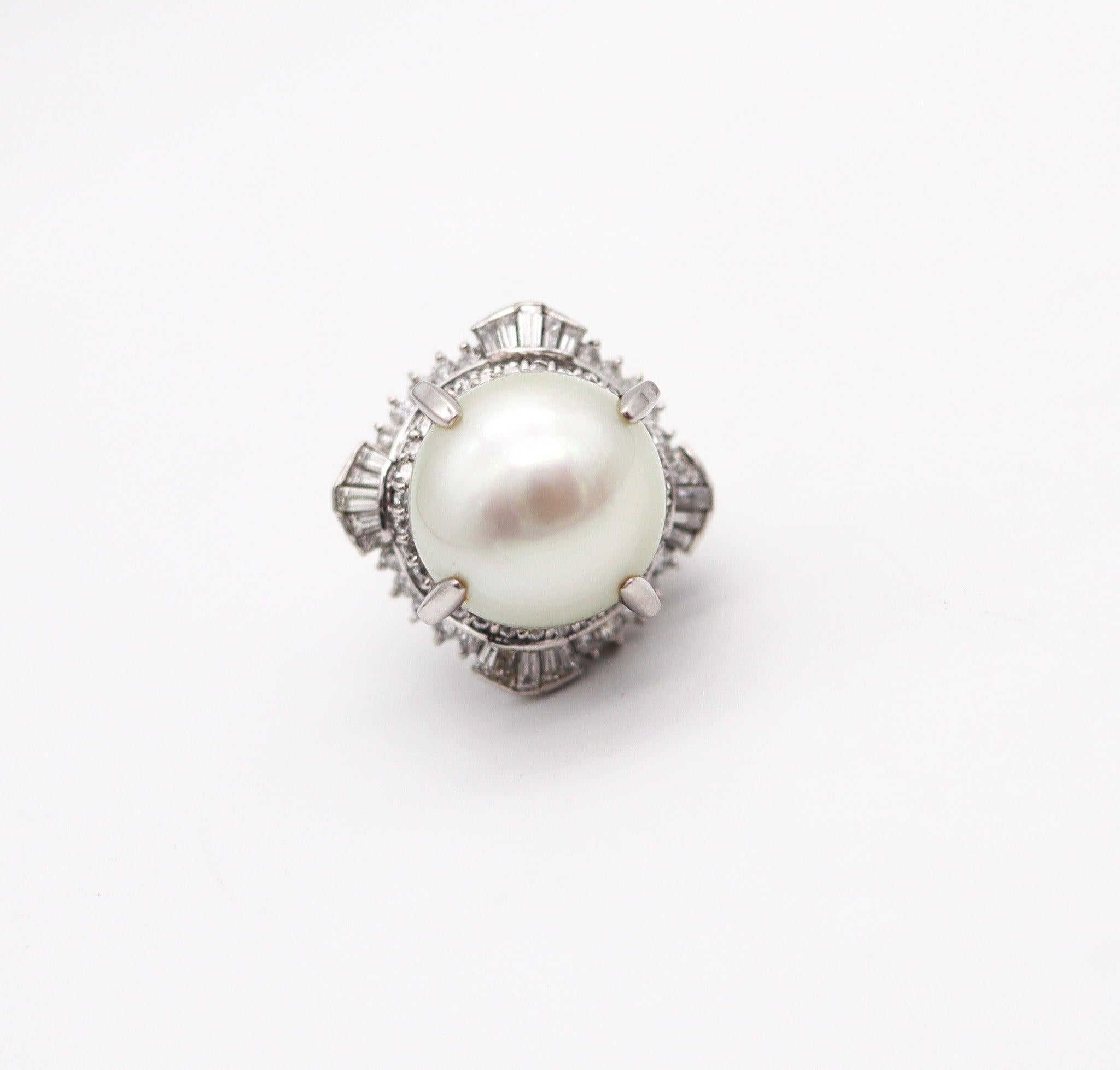 Round Cut SOUTH SEAS Gia Certified Pearl Cocktail Ring In Platinum With 1.71 Ctw Diamonds For Sale