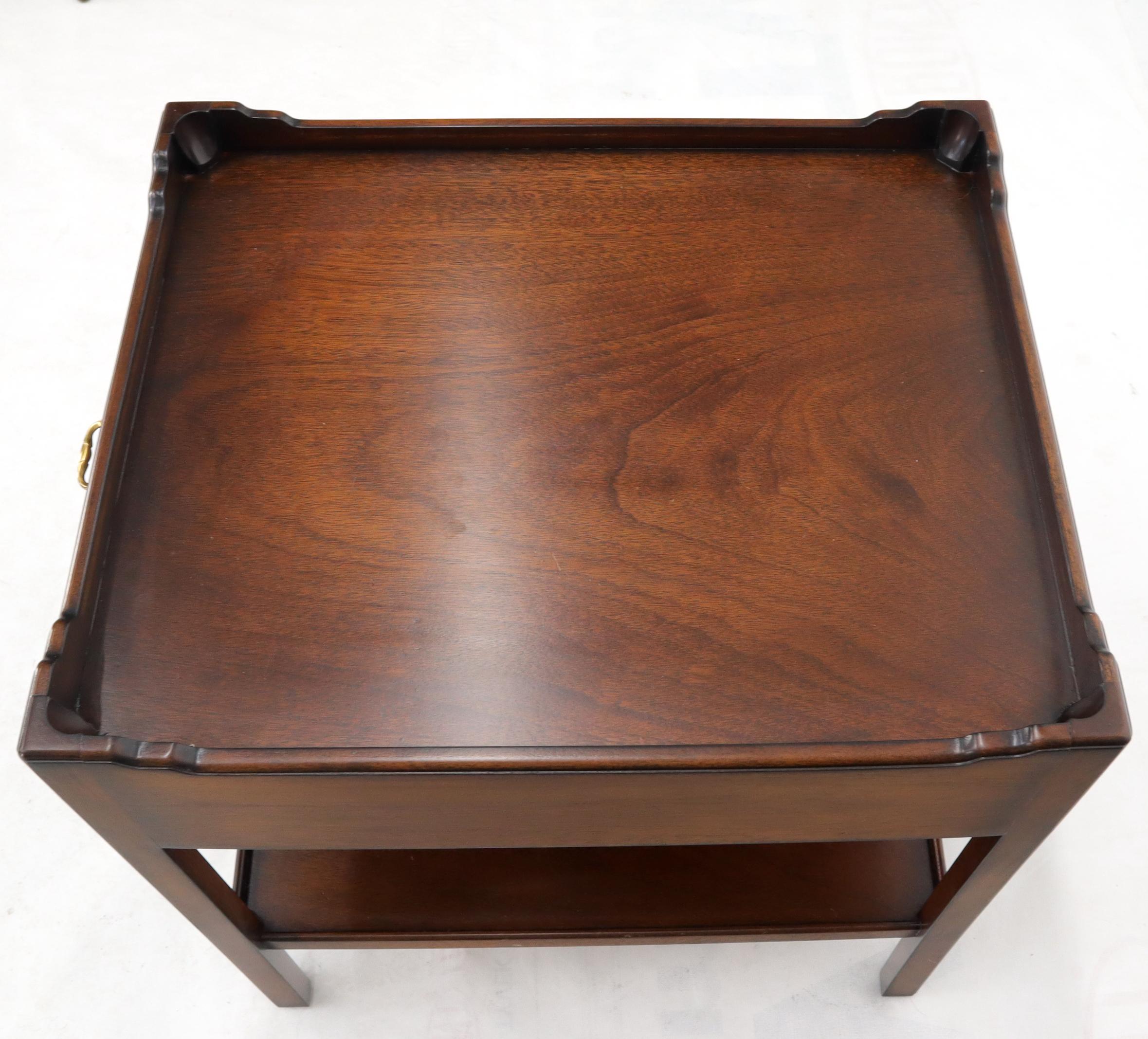 20th Century Southampton Mahogany Gallery Top Brass Drop Pull One-Drawer End Table Stand For Sale