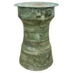 Table à tambour de pluie ou à boissons en bronze d'Asie du Sud-Est