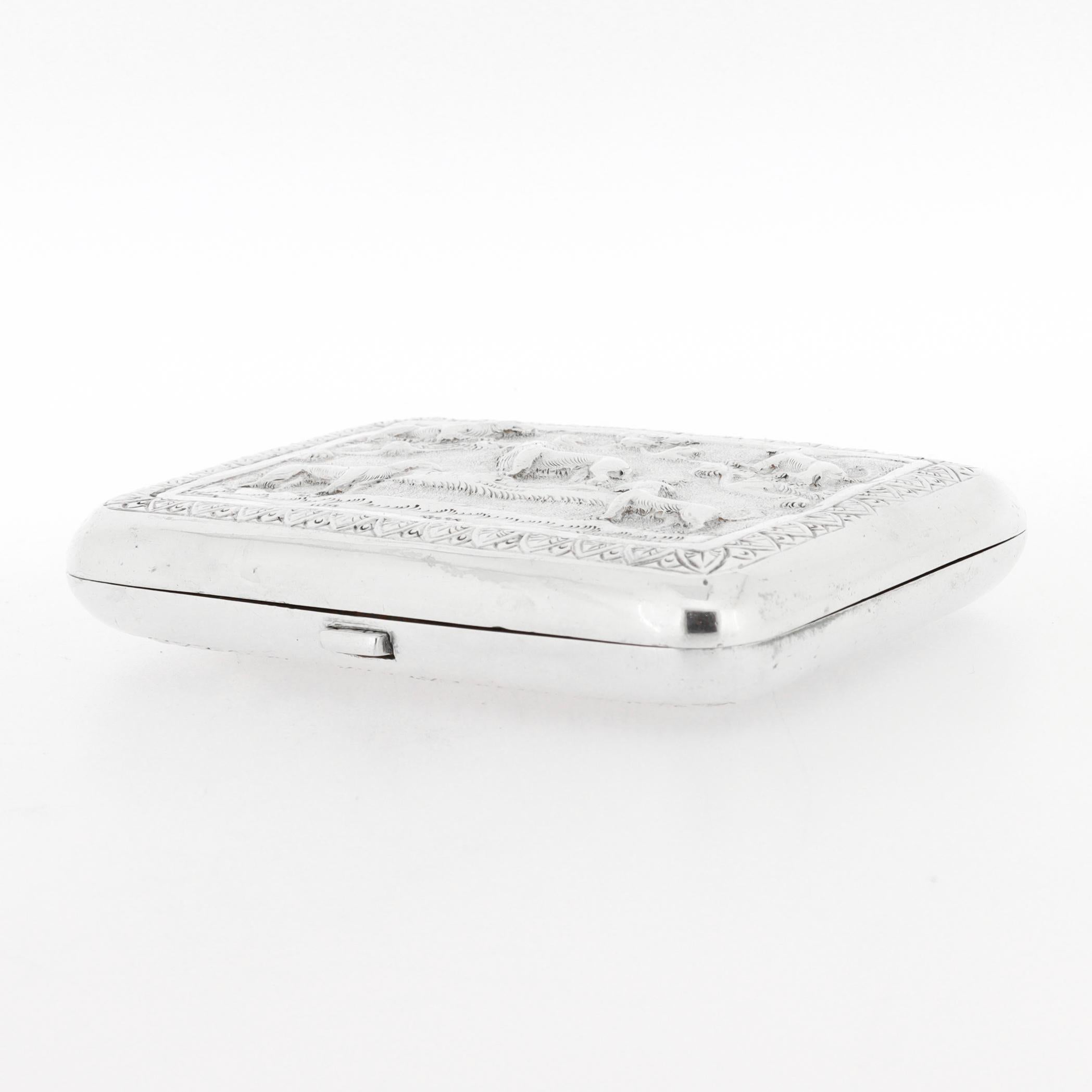 Südostasiatische Silber-Dresserbox oder Zigarettenetui im Angebot 1