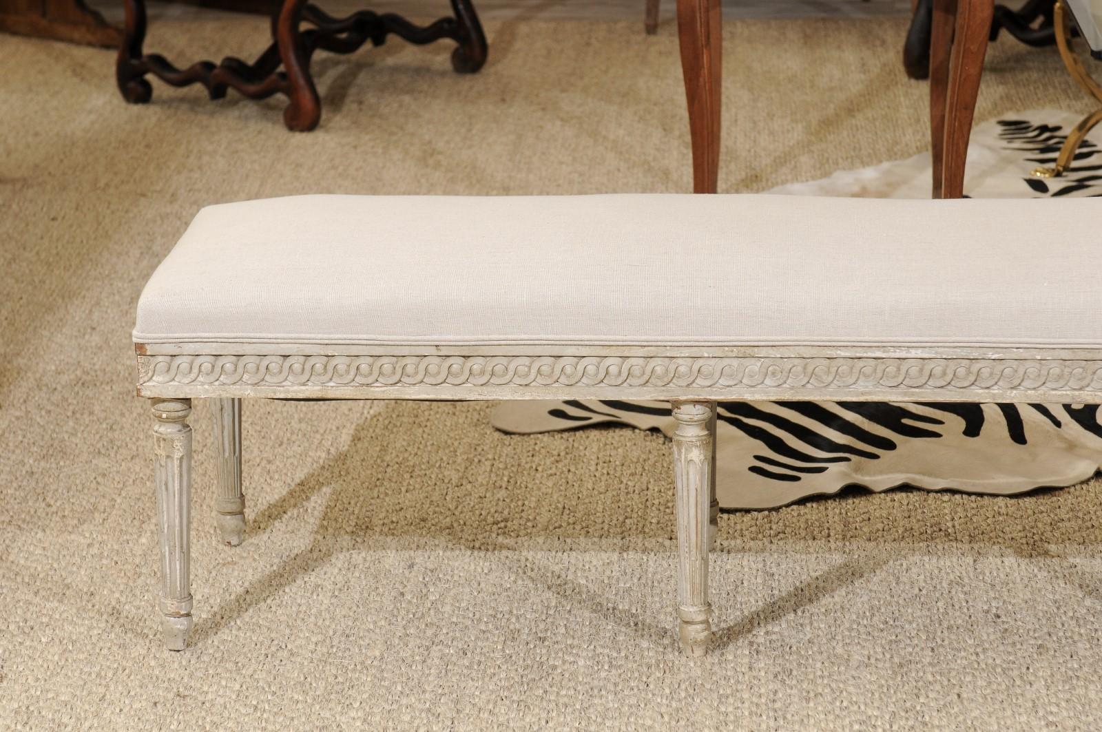 Southern French Louis XVI Style 1930s Upholstered Bench with Guilloche Motifs 6