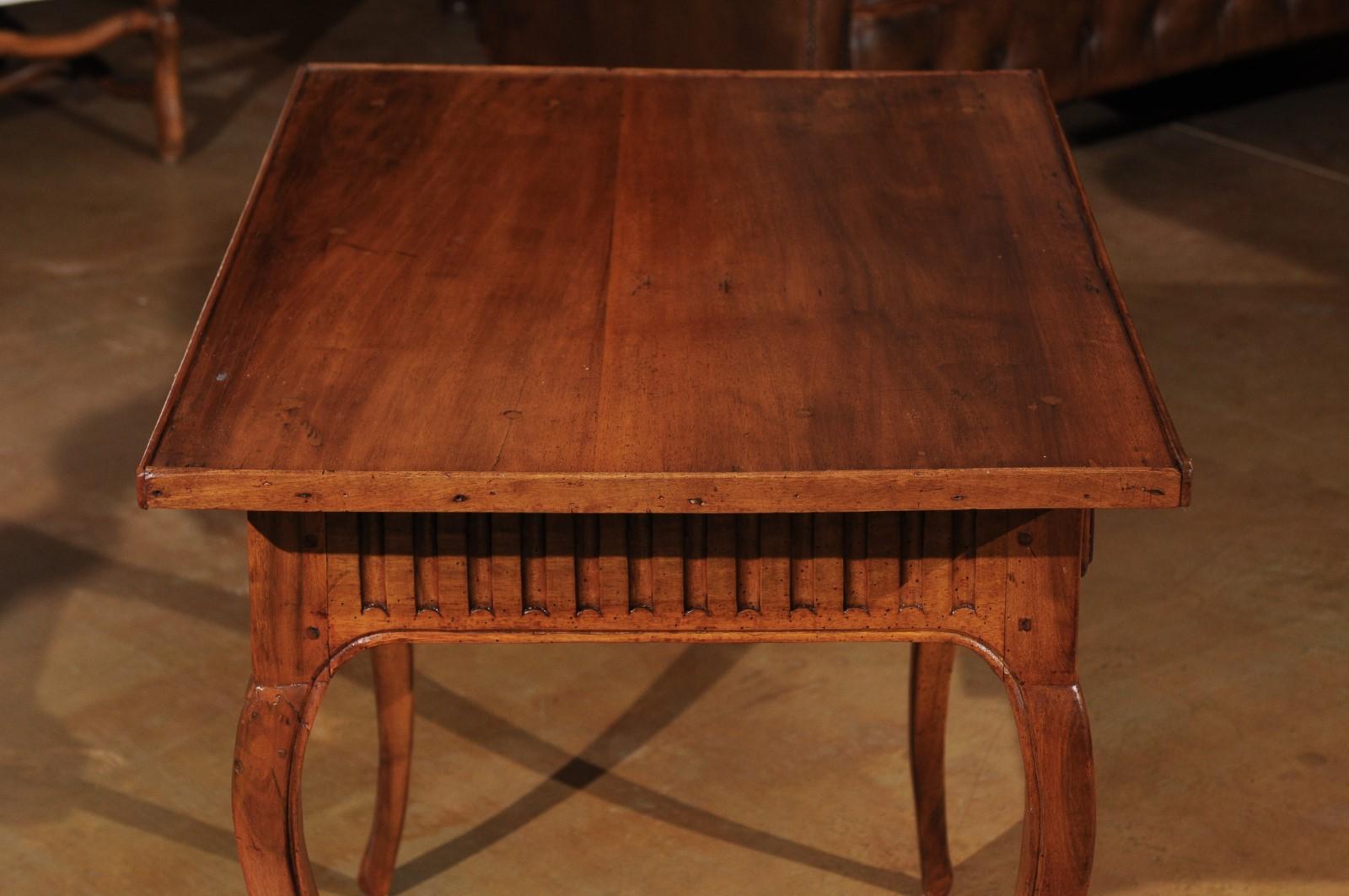 Southern French Transitional Walnut Side Table with Grooved Motifs, circa 1770 2