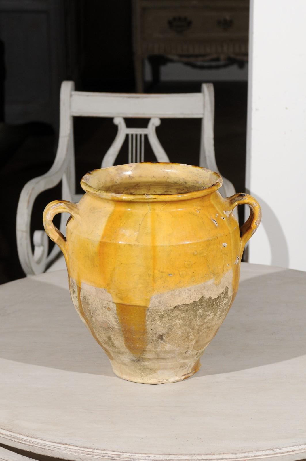 Southern French Yellow Glazed Terracotta Confit Pot with Two Handles, circa 1850 3