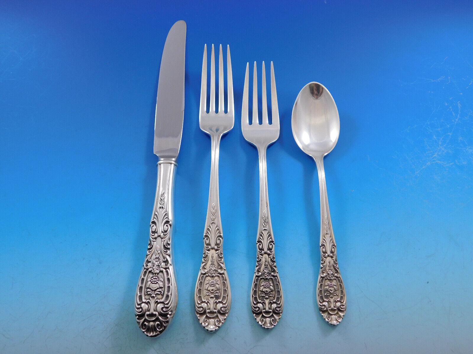 Southern Grandeur by Easterling Sterling Silver Flatware 12 Set Service 88 Pcs In Excellent Condition For Sale In Big Bend, WI