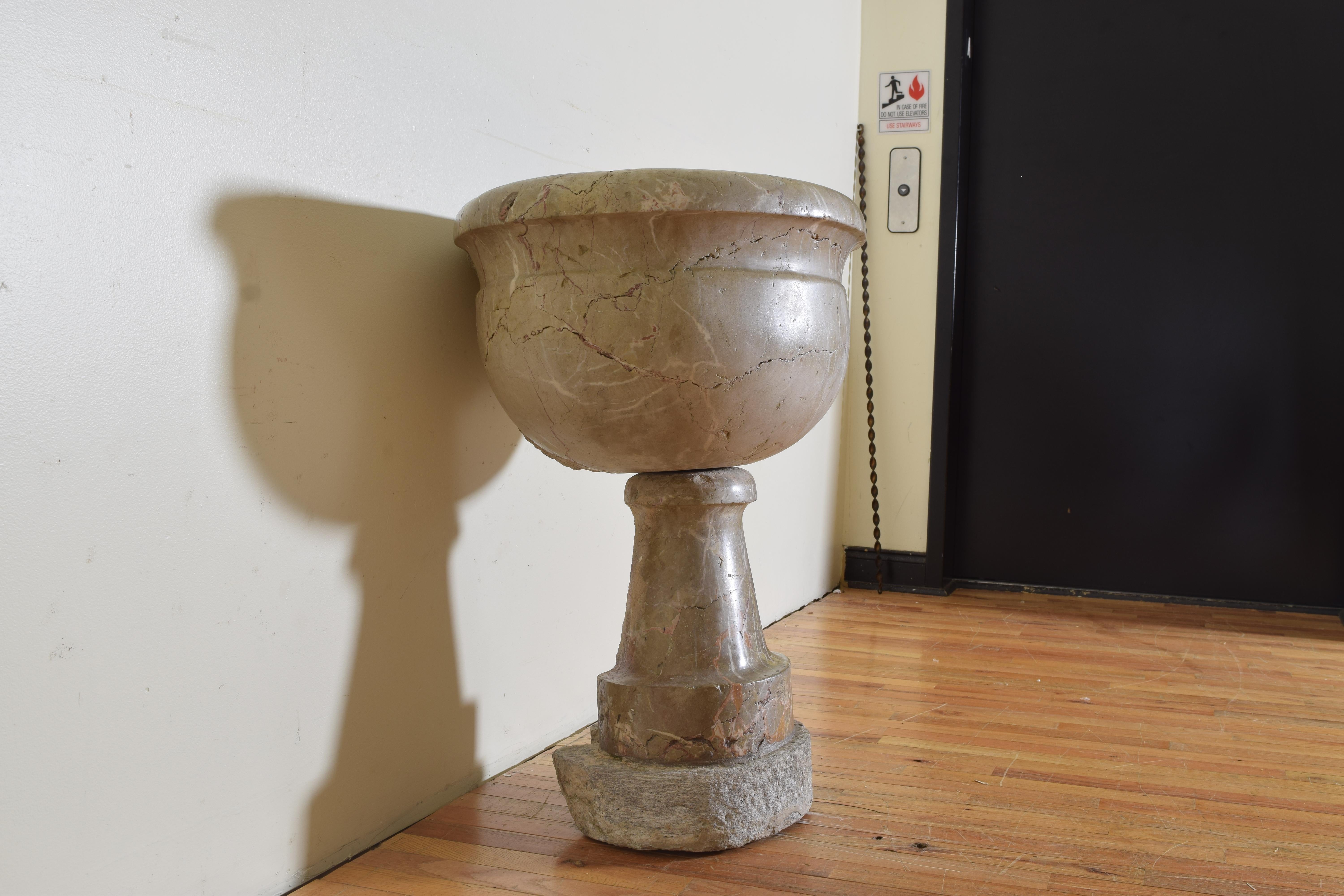 Southern Italian Baroque Period Two Piece Marble Sink or Font, 17th Century 1