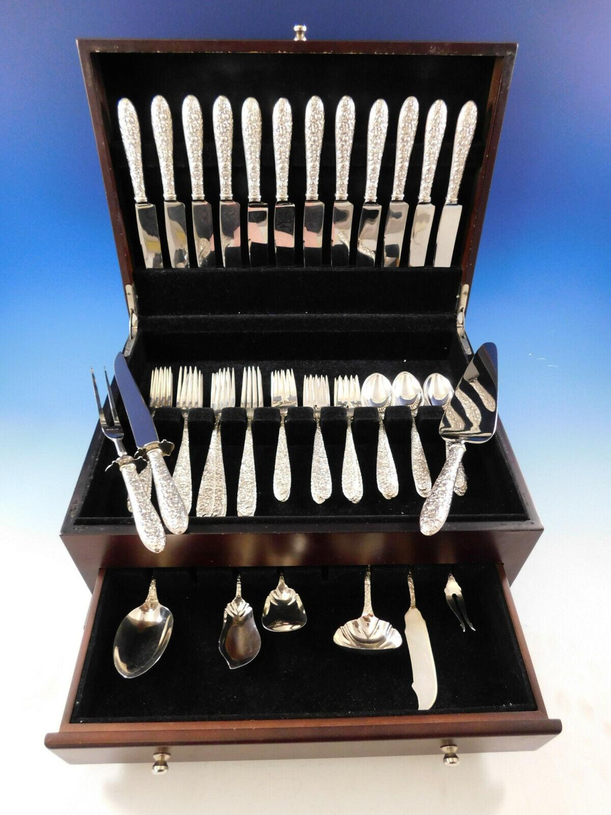 Set di posate in argento Sterling repousse Southern Rose by Manchester - 57 pezzi. Questo set comprende:

12 coltelli, 8 3/4