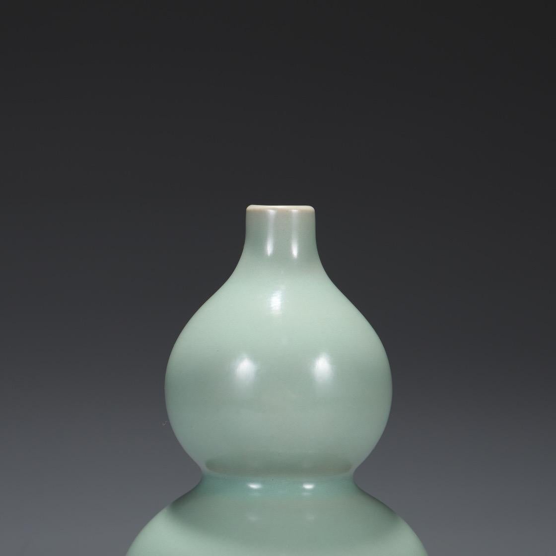 Südliche Song Dynasty Longquan Kiln blau glasiert Kürbis Brenner (19. Jahrhundert) im Angebot