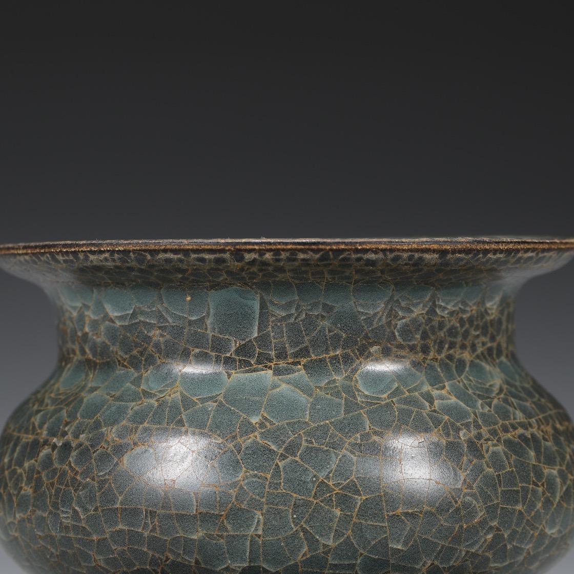 XIXe siècle Brûleur officiel du Kiln Ice Cracking Glaze Pattern of Southern Song Dynasty en vente