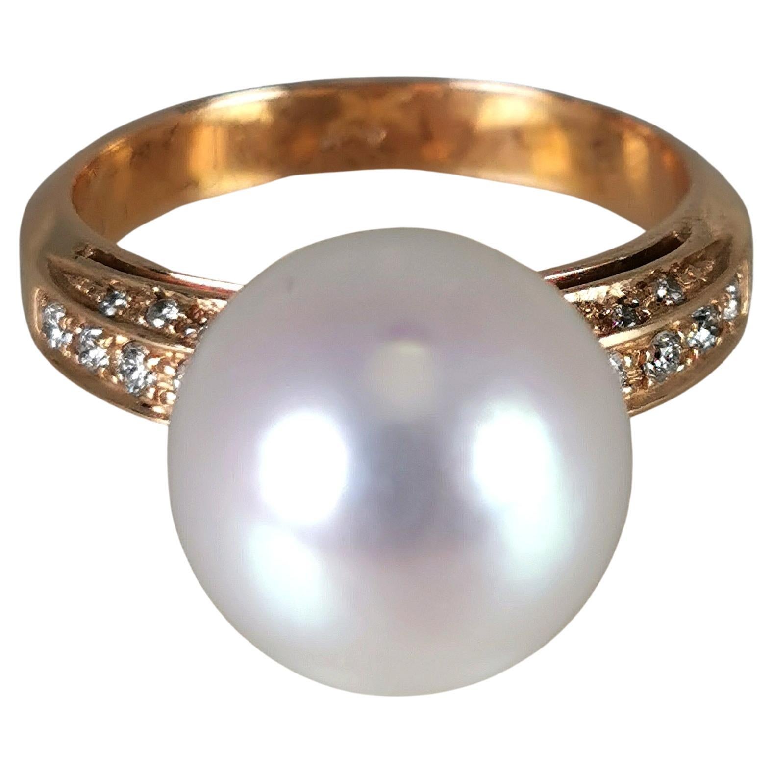 Südseeperlenring PG mit 18 Karat Diamanten im Angebot