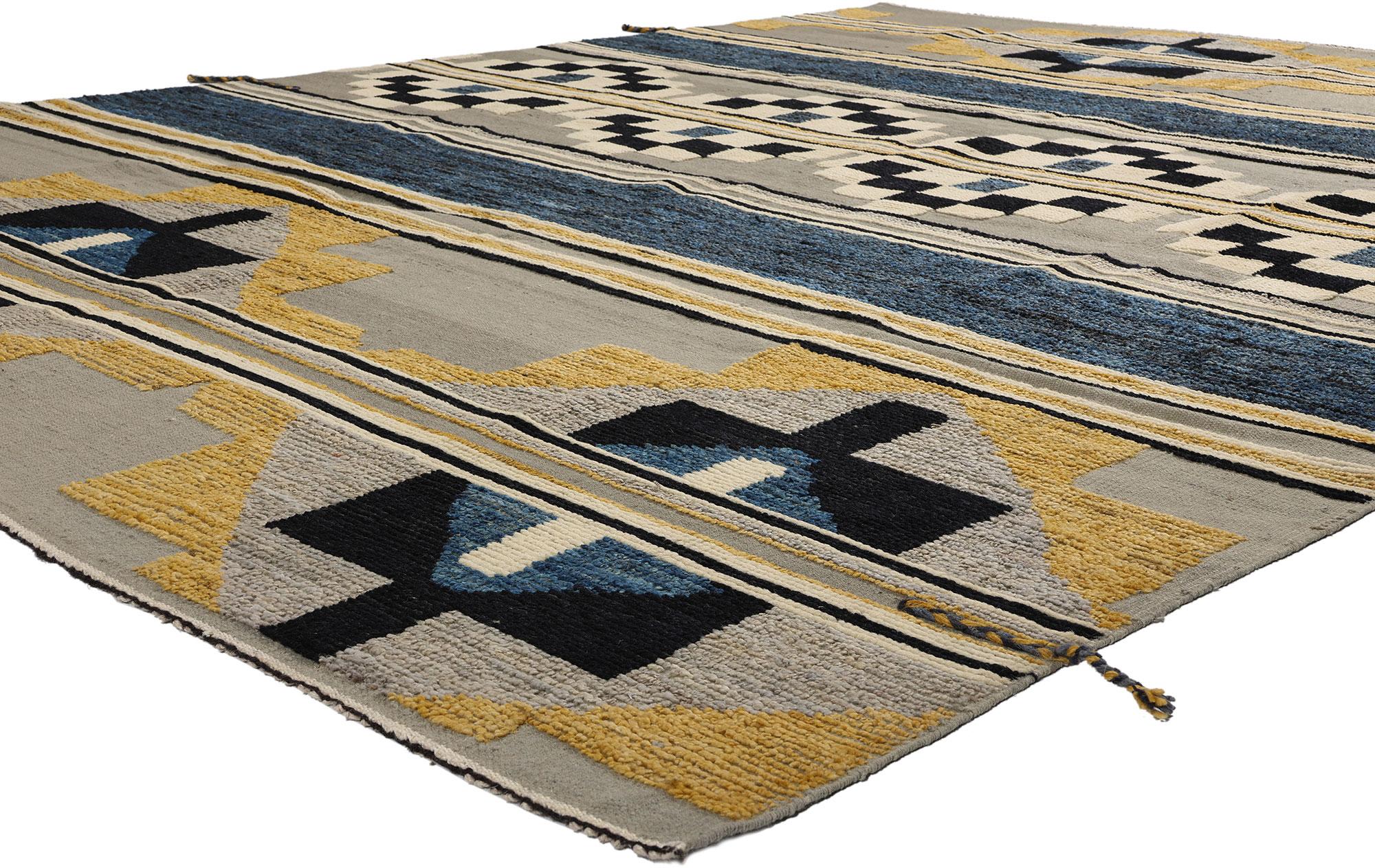 81056 Tapis High-Low marocain moderne du sud-ouest, 08'02 x 10'06. Ce tapis marocain High-Low en laine nouée à la main allie la modernité du Sud-Ouest à la modernité de Santa Fe, créant ainsi une fusion d'influences culturelles avec l'esthétique du