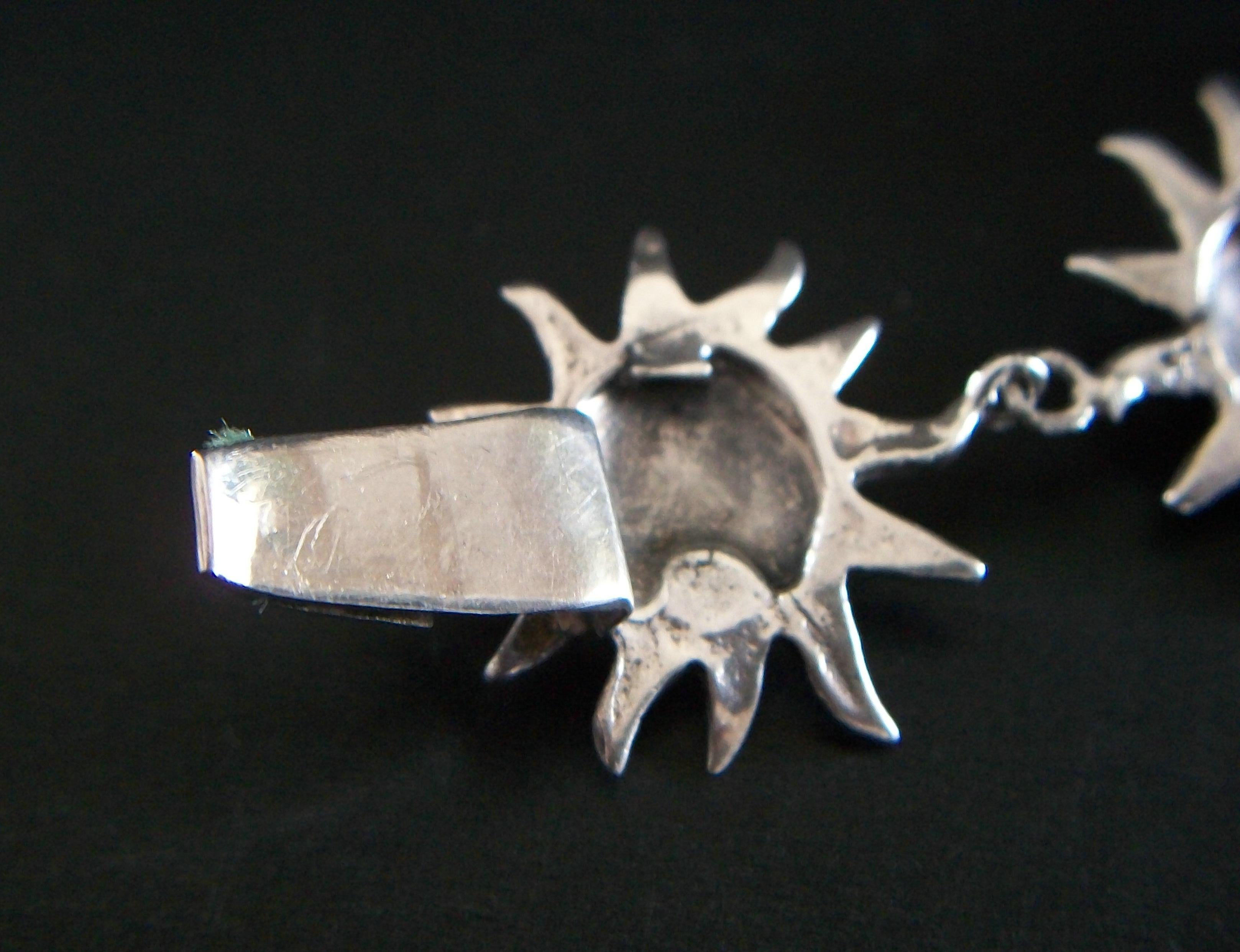 Pulsera de eslabones Sunburst del suroeste de plata de ley - Estados Unidos - Circa 1970's en venta 6