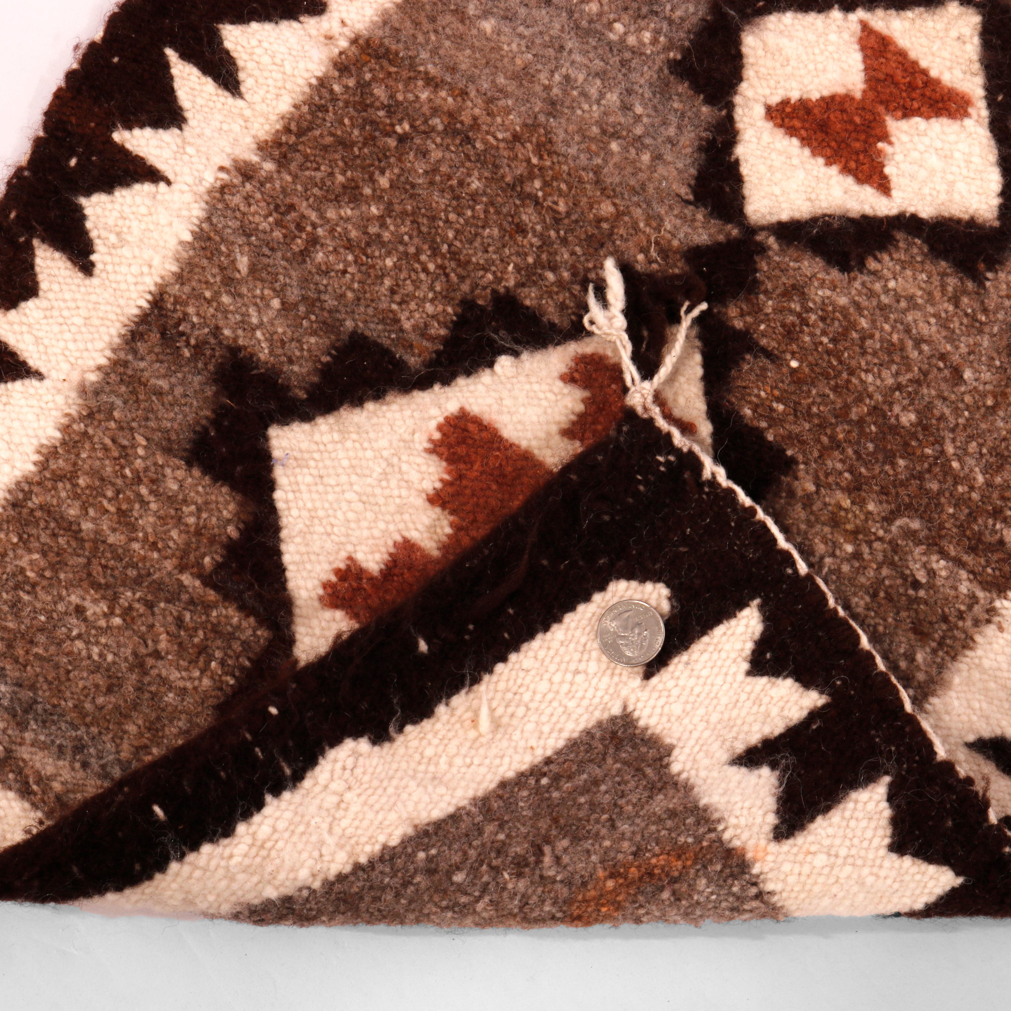 Southwestern American Indian Navajo Triple Medallion Hand Woven Wool Rug, 20th C 2