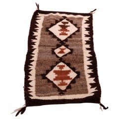 Alfombra de lana tejida a mano con triple medallón navajo de indios americanos del suroeste, s. XX