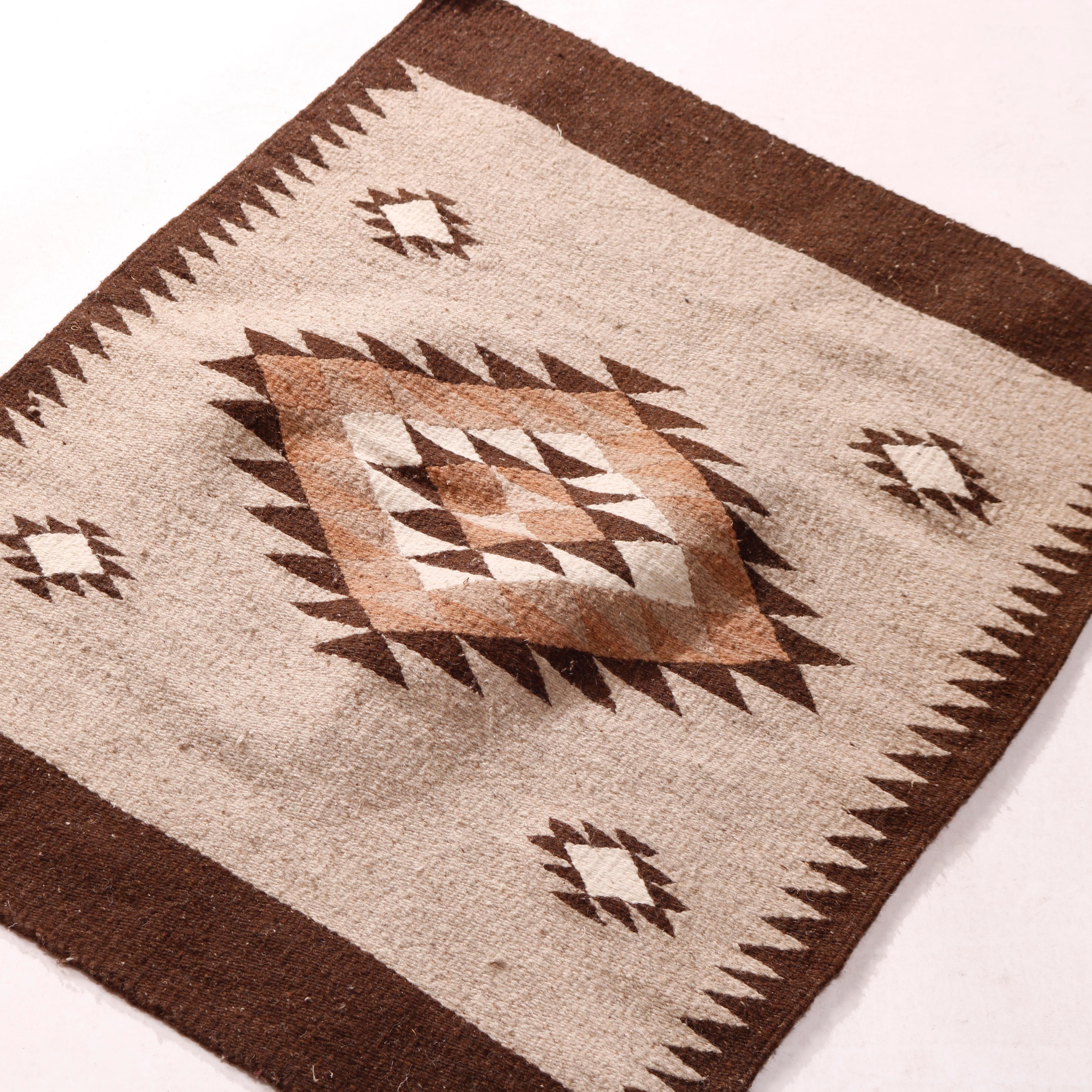 Southwestern Native American Indian Navajo Style Rug Circa 1920 In Good Condition In Big Flats, NY