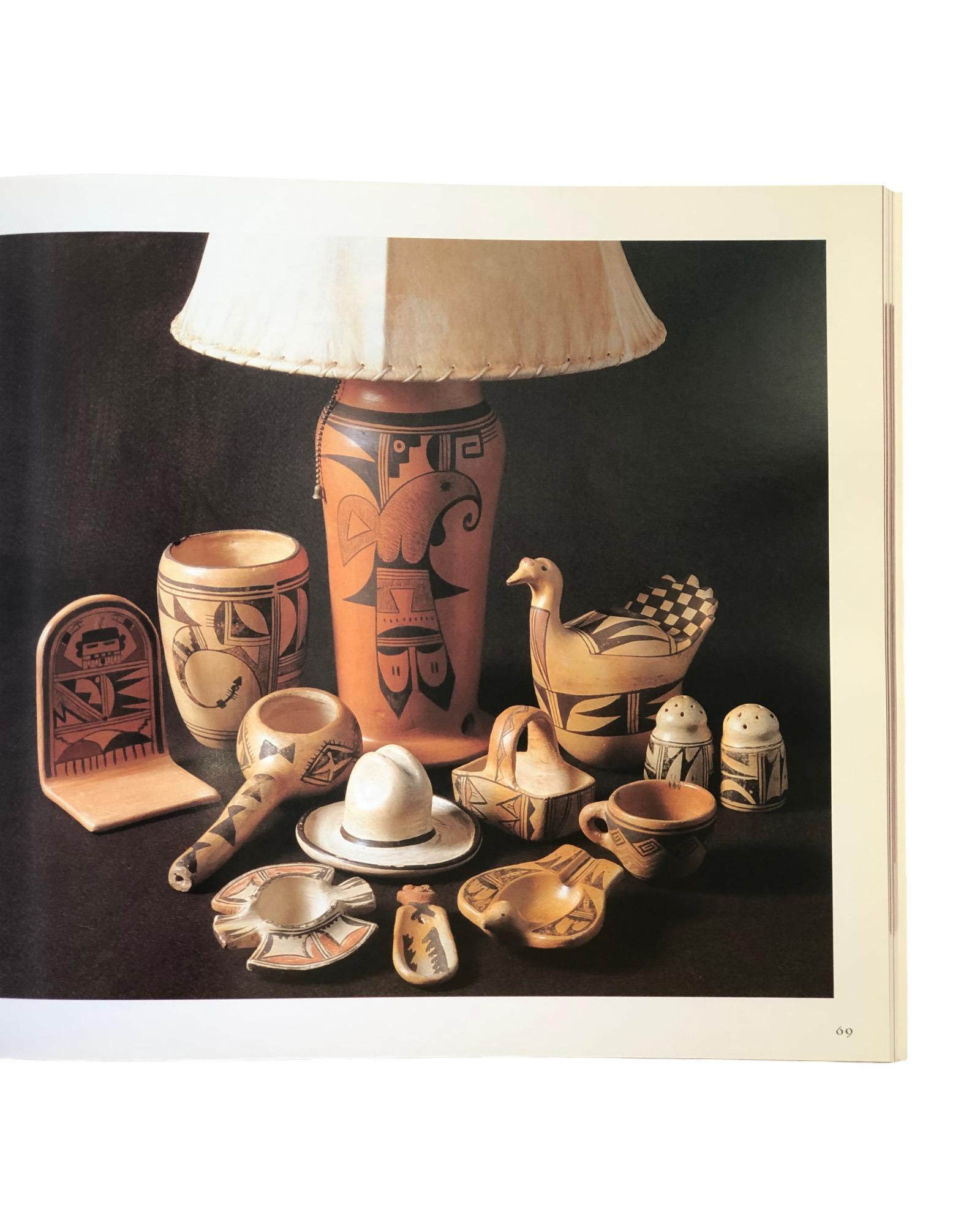 Late 20th Century Southwestern Pottery - Anasazi to Zuni For Sale