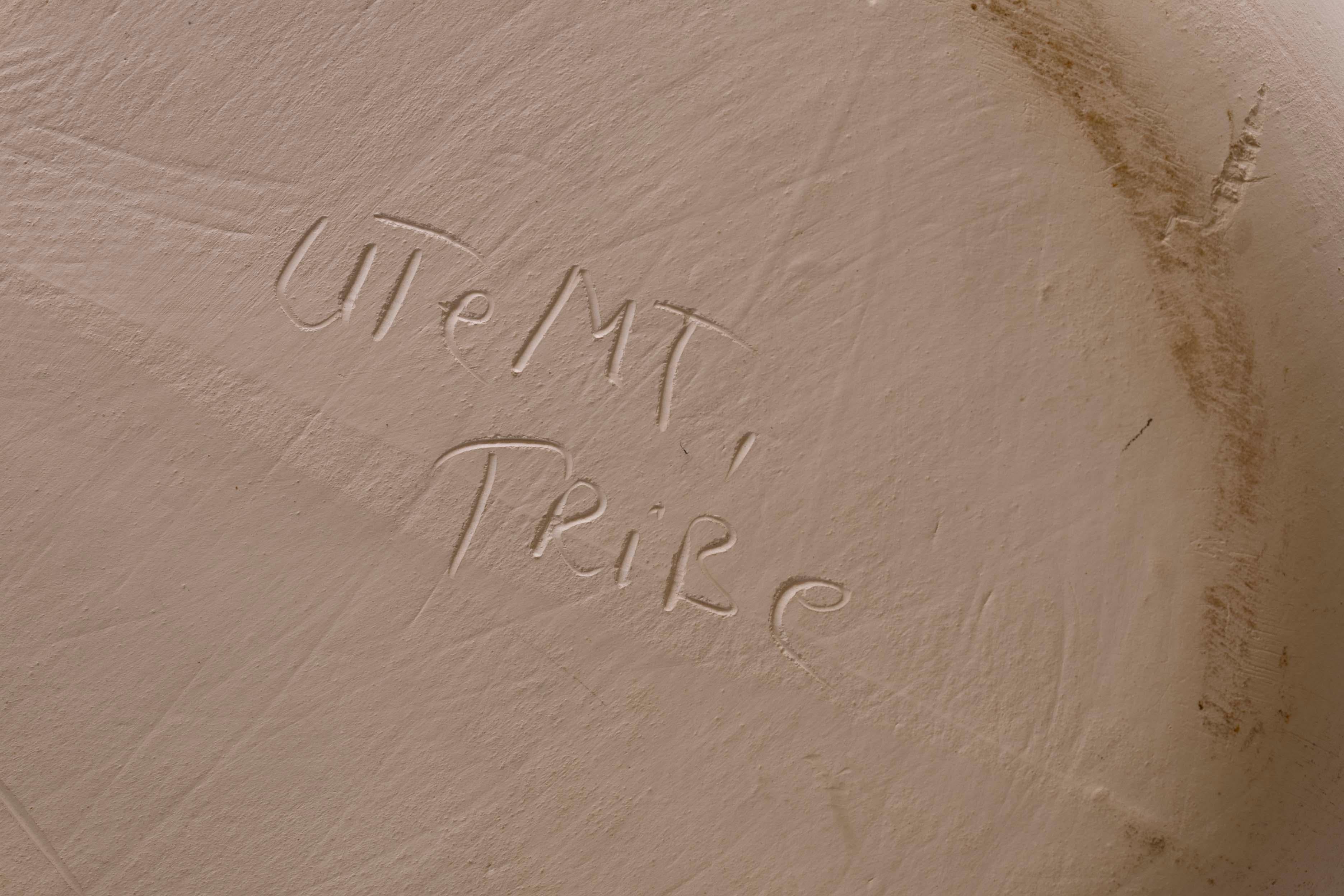 Brocca rotonda in ceramica della tribù dei nativi americani Ute Mountain Tribe firmata Southwestern in vendita 3