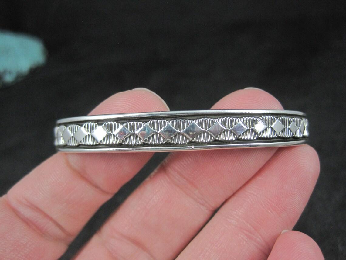 Bracelet manchette en sterling Southwestern 6 pouces Bruce Morgan en vente 2