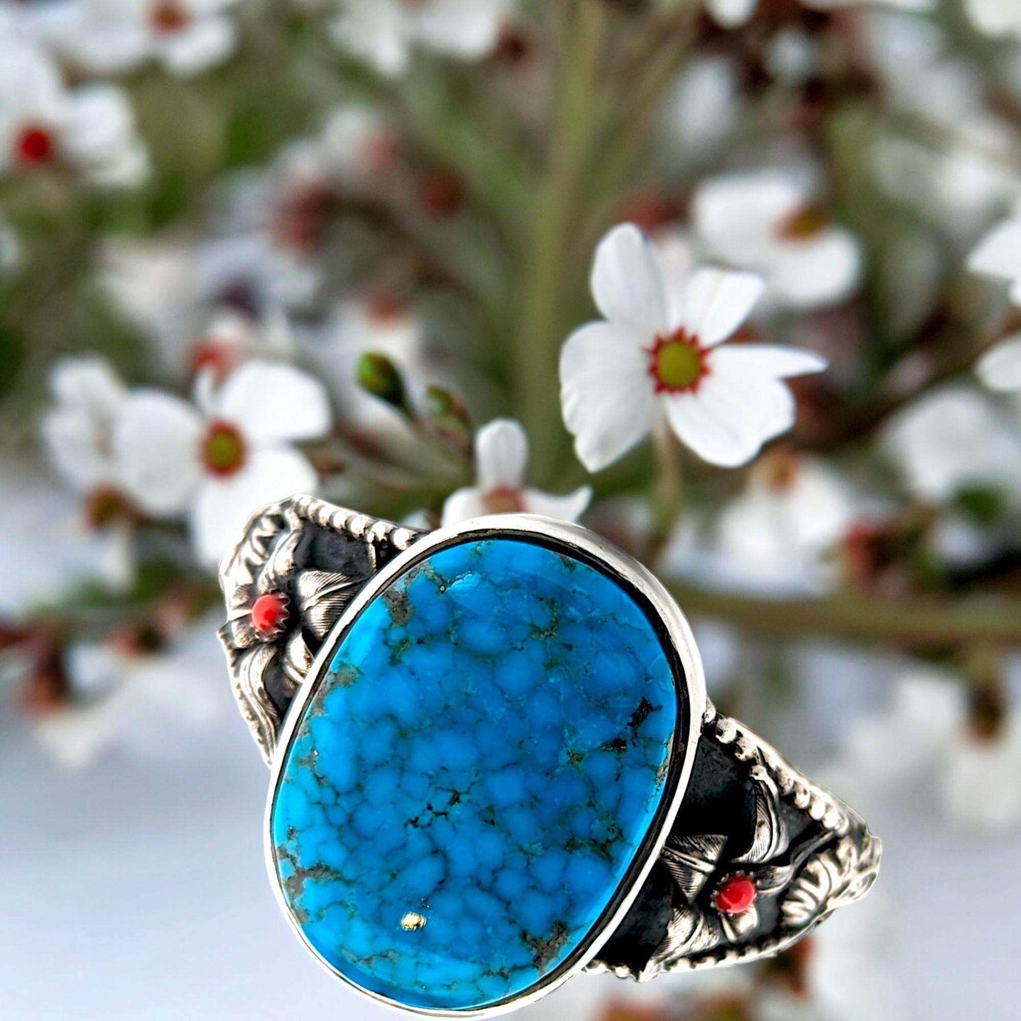 Artisan Southwestern Sterling Silver Cuff bracelet with Kingman Turquoise and Coral For Sale