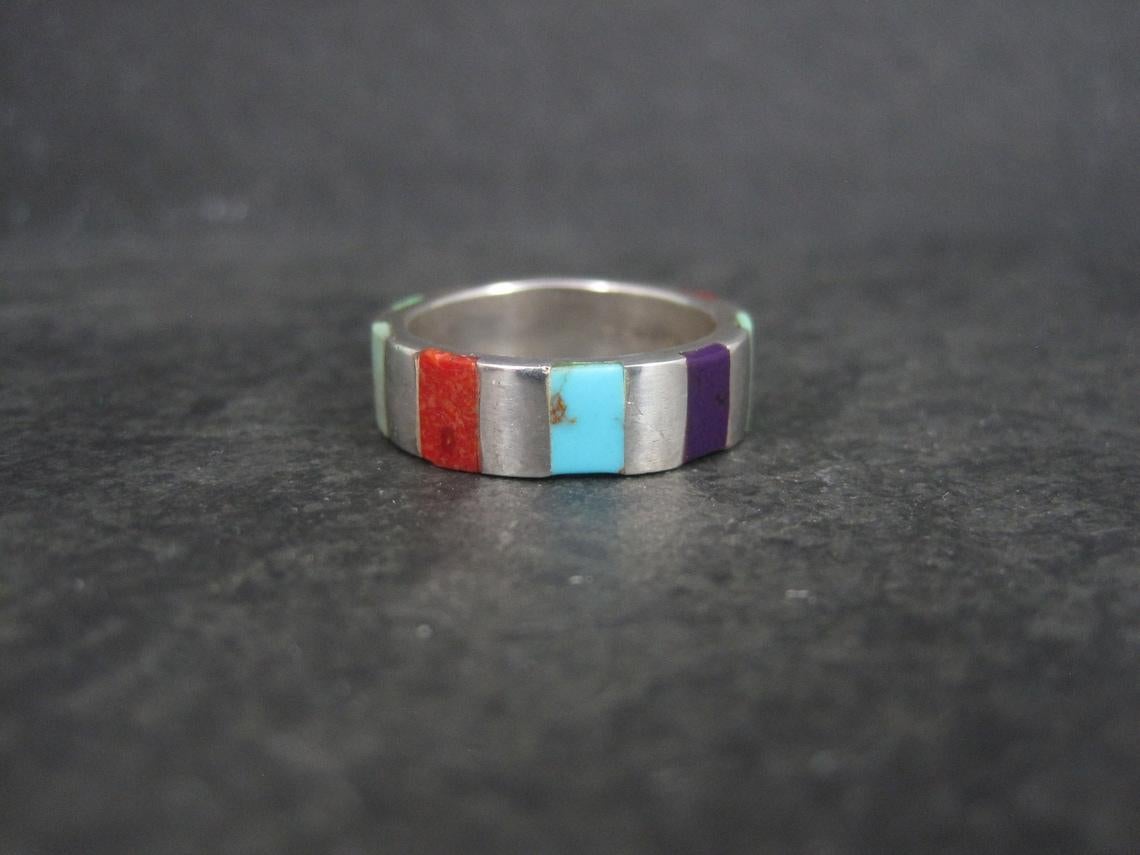 Mixed Cut Southwestern Sterling Silver Inlaid Band Ring Size 7 For Sale