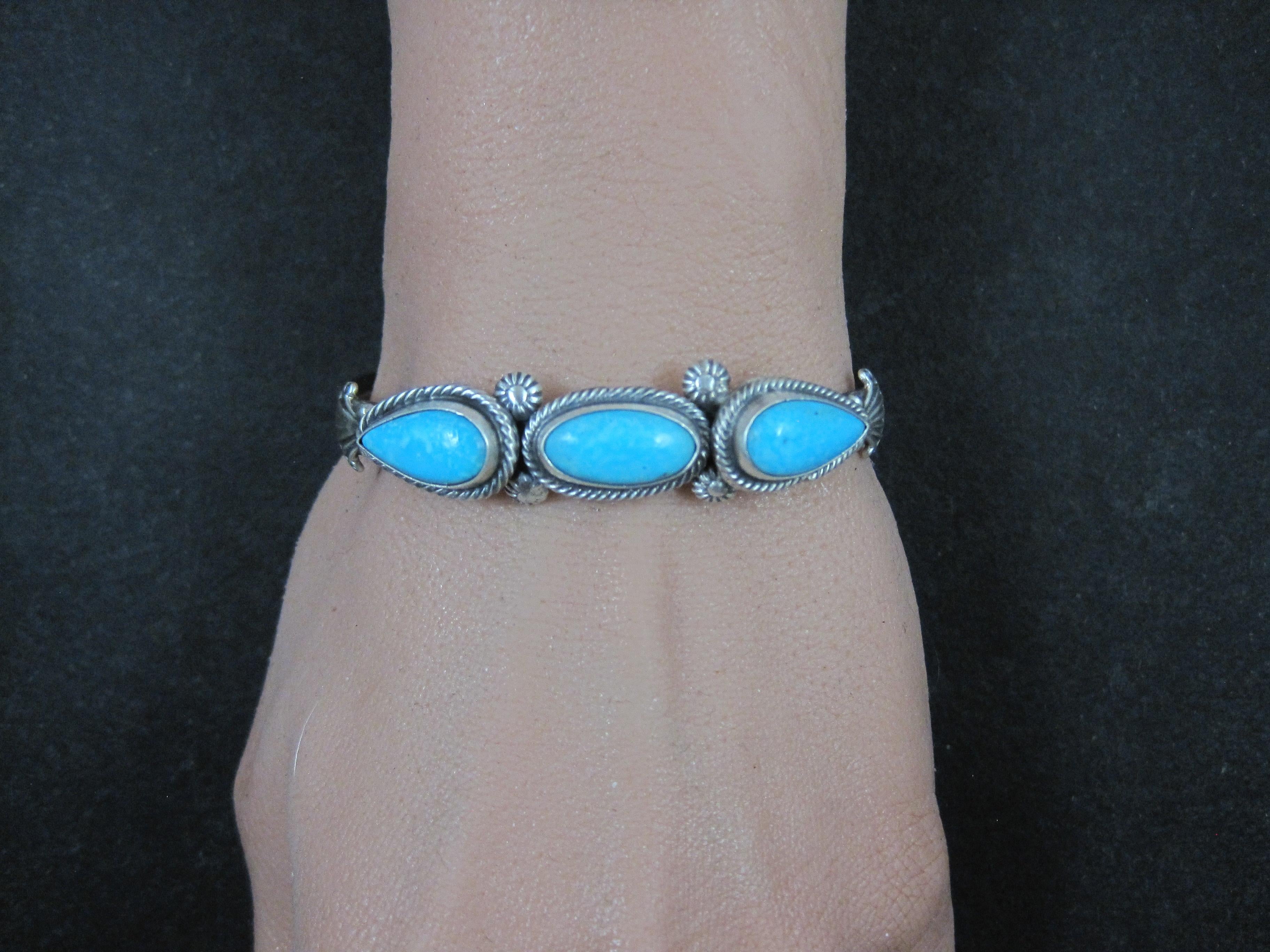 Southwestern Turquoise Cuff Bracelet Sterling Silver 6 Inches For Sale 3