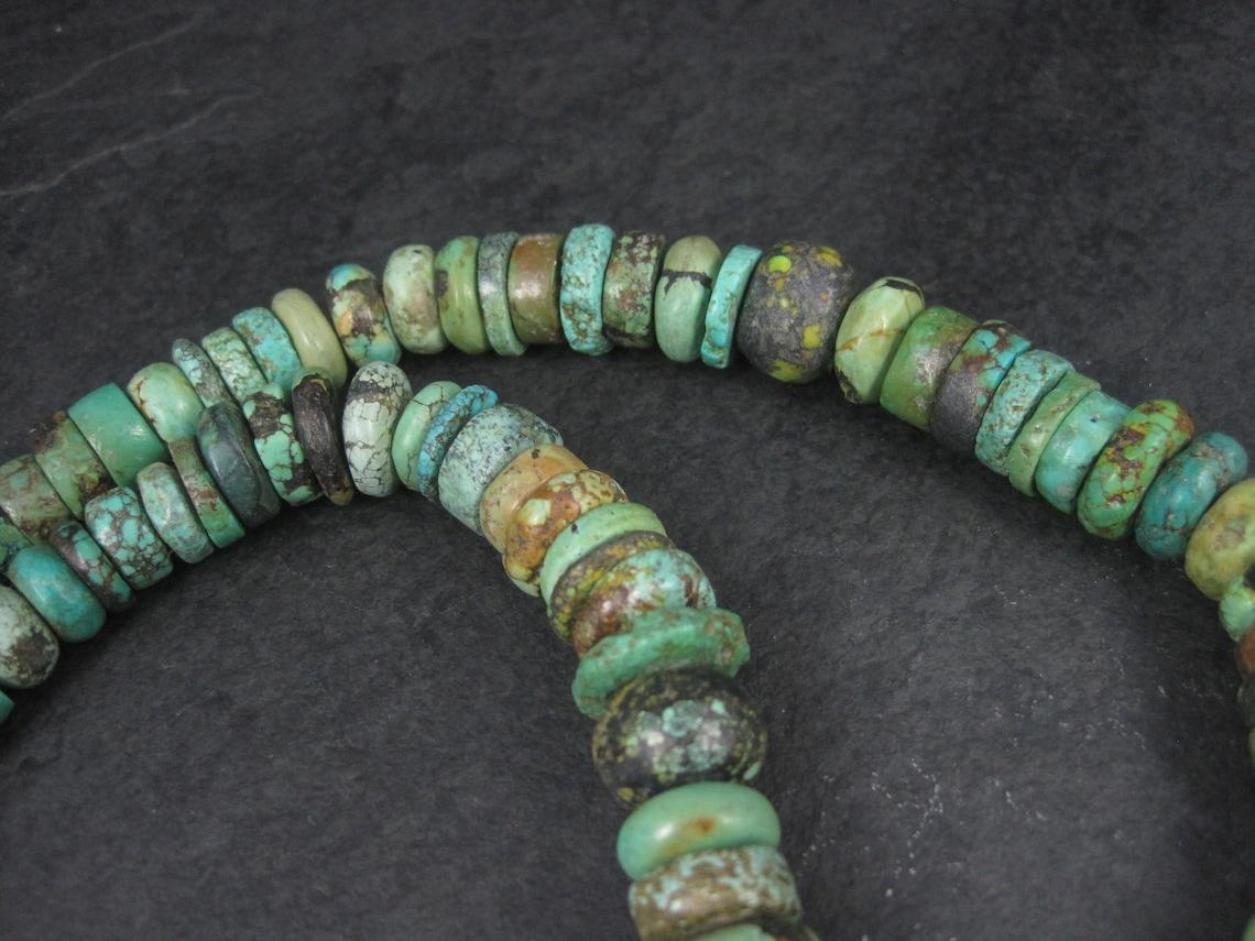 Southwestern Vintage Green Turquoise Necklace In Excellent Condition For Sale In Webster, SD