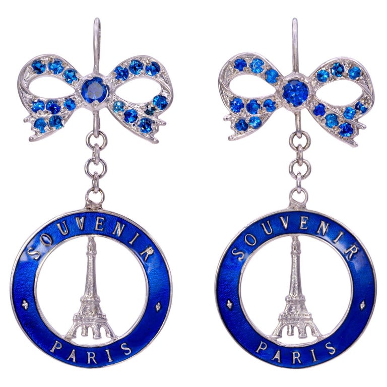 Het apparaat Sterkte Verovering Souvenir de Paris Earrings with Blue Swarovski Crystal bows For Sale at  1stDibs