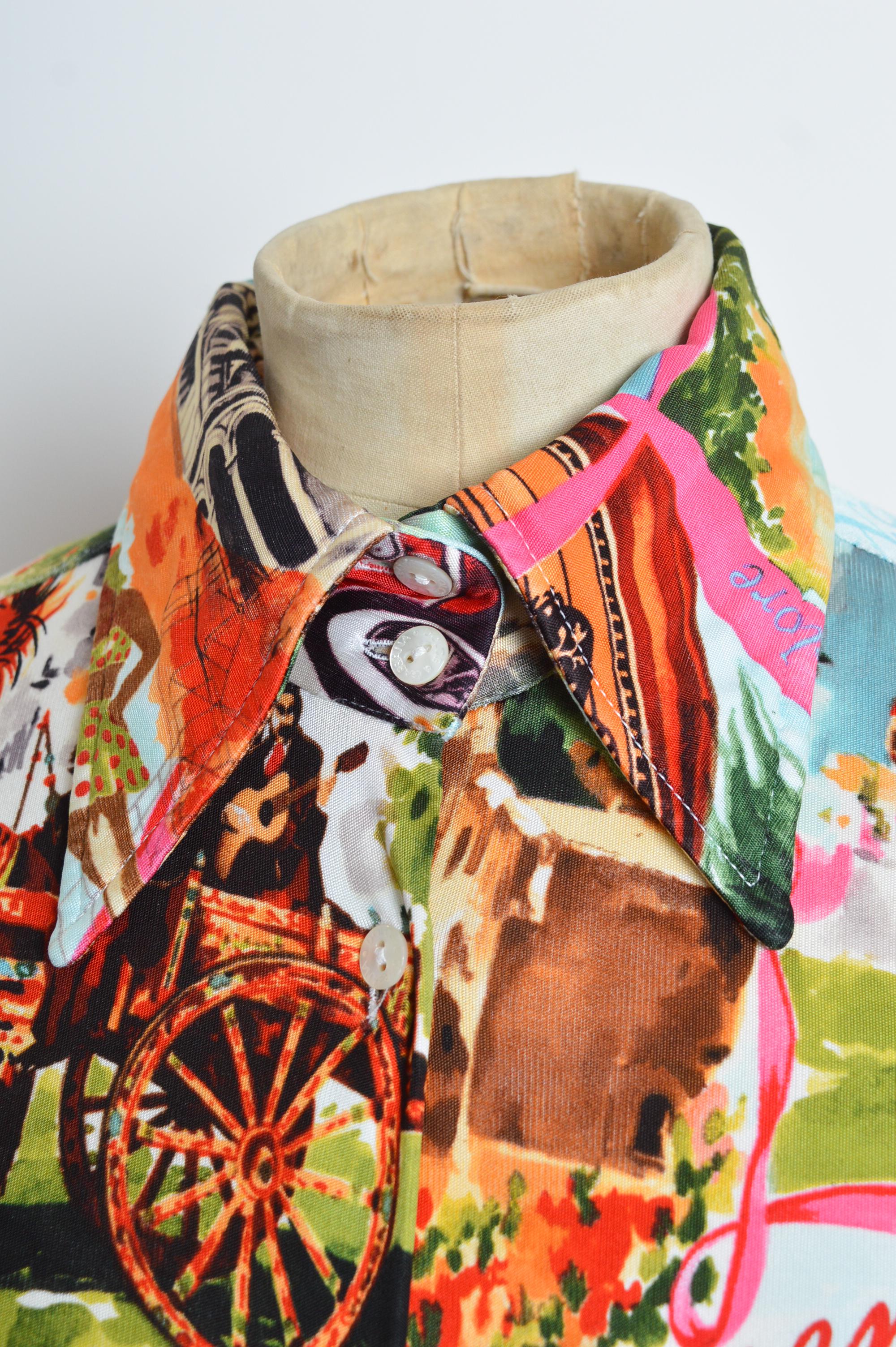 Souvenirs of Sicily DOLCE & GABBANA Colourful fitted blouse Italian Print Shirt In Good Condition For Sale In Sheffield, GB