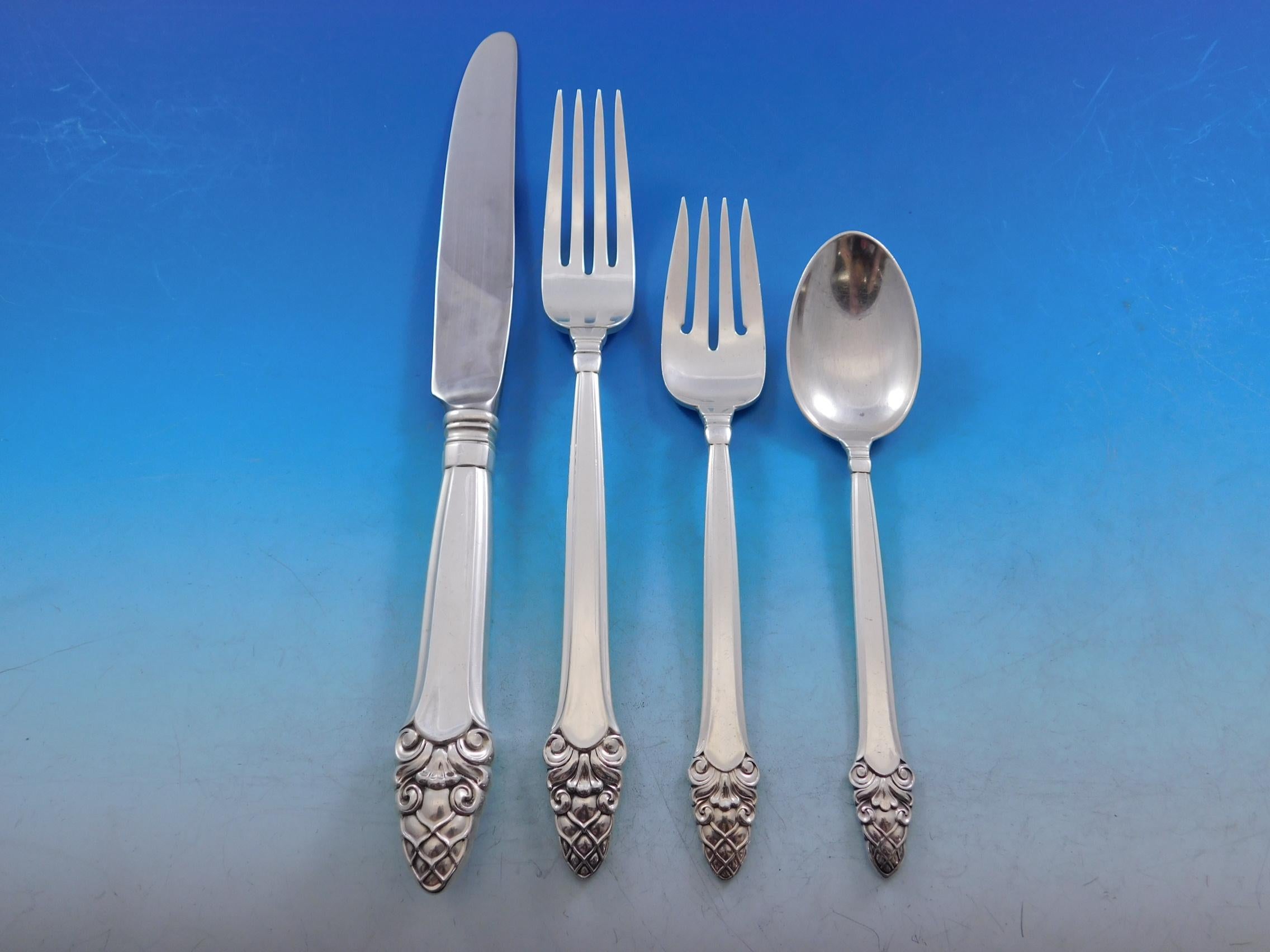 Sovereign Old by Gorham (1941) Sterling Silver Flatware set with stylized acorn motif - 138 pieces. This set includes:

8 Dinner Knives, 9 5/8