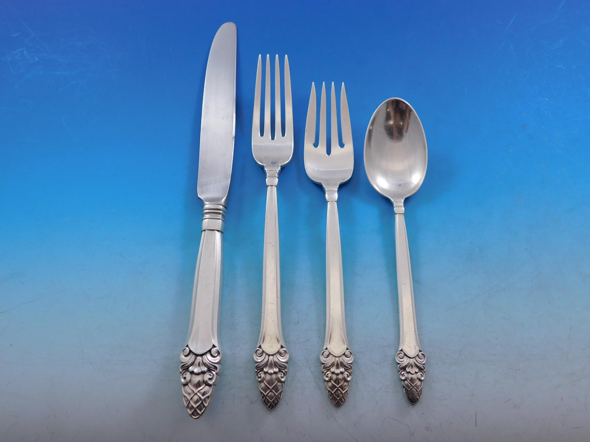 Sovereign Old by Gorham Sterling Silver Flatware Set 8 Service 138 pcs Dinner In Excellent Condition For Sale In Big Bend, WI