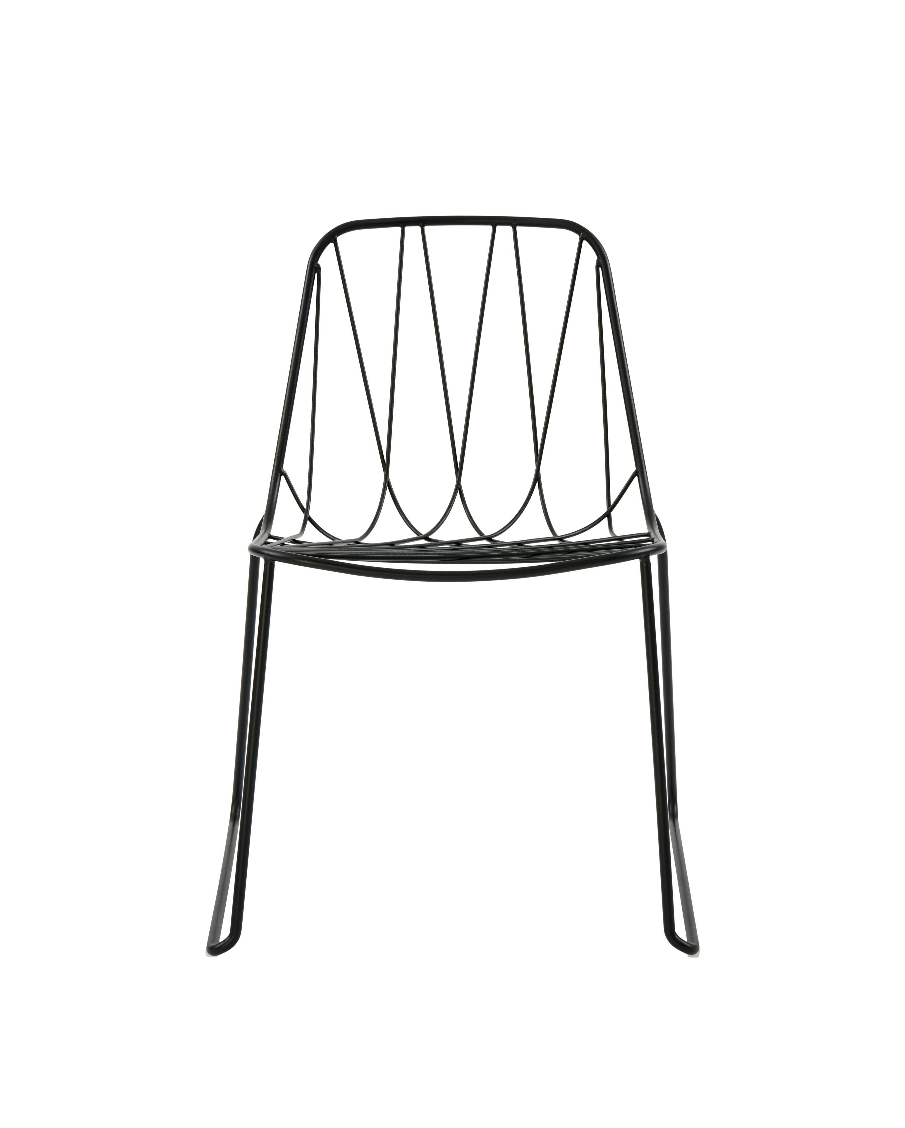 Chee is an ornate but contemporary bent wire chair collection designed for comfort. 

The overlapping metal wires curve out from the frame to create a striking geometric web. This bent wire web supports the back and forms a seat that is both