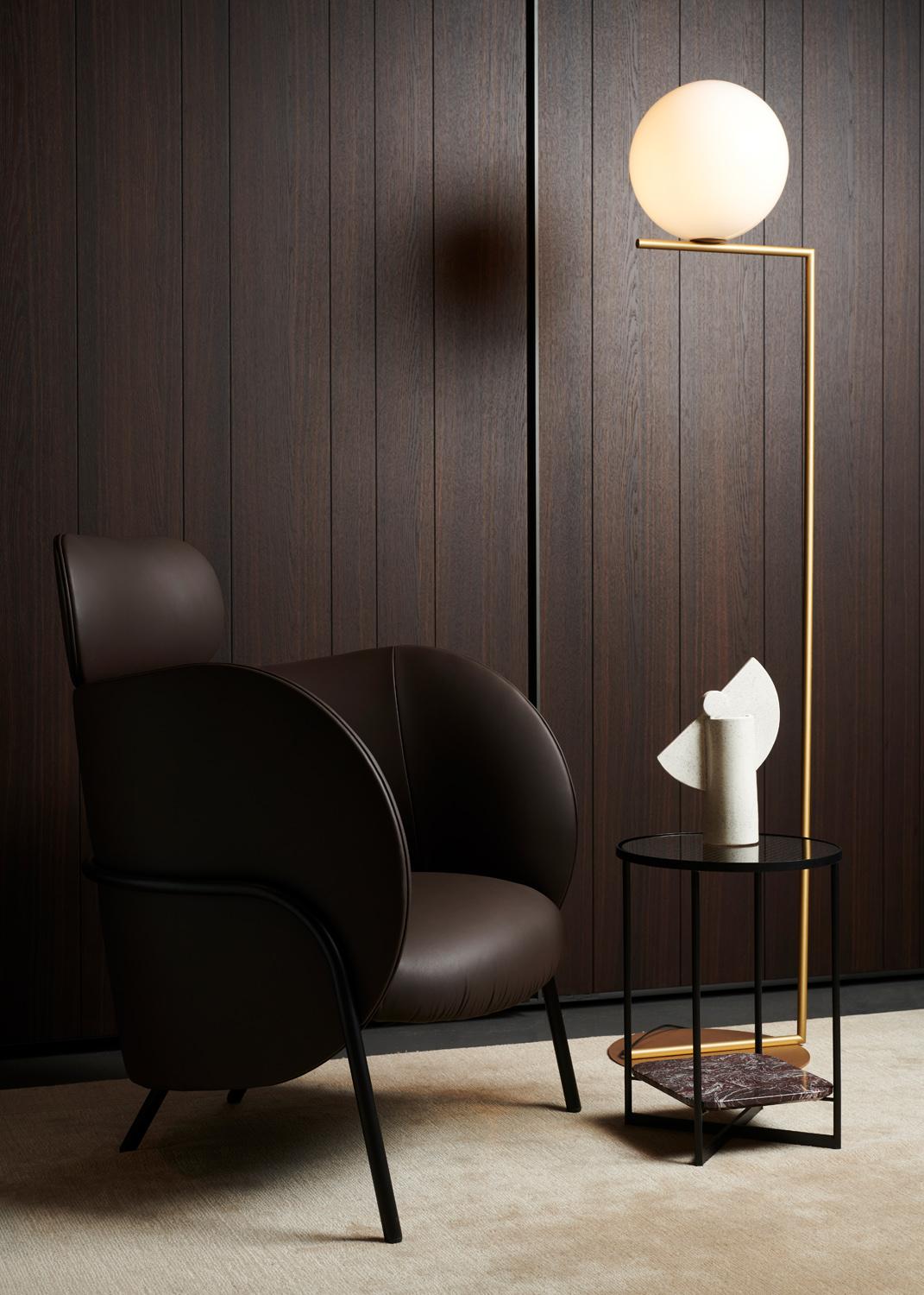 Minimalist SP01 Royce Armchair with Headrest in Cambridge Black, Made in Italy For Sale