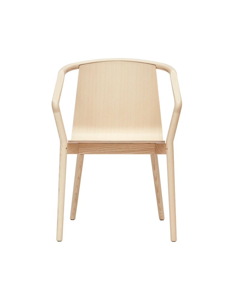 Featuring a bent plywood shell integrated into a solid ash frame, Thomas is inviting and friendly. Its strong form with beautiful timber detailing is reminiscent of a graceful Japanese chair or elegant Scandinavian design. Teamed with endless