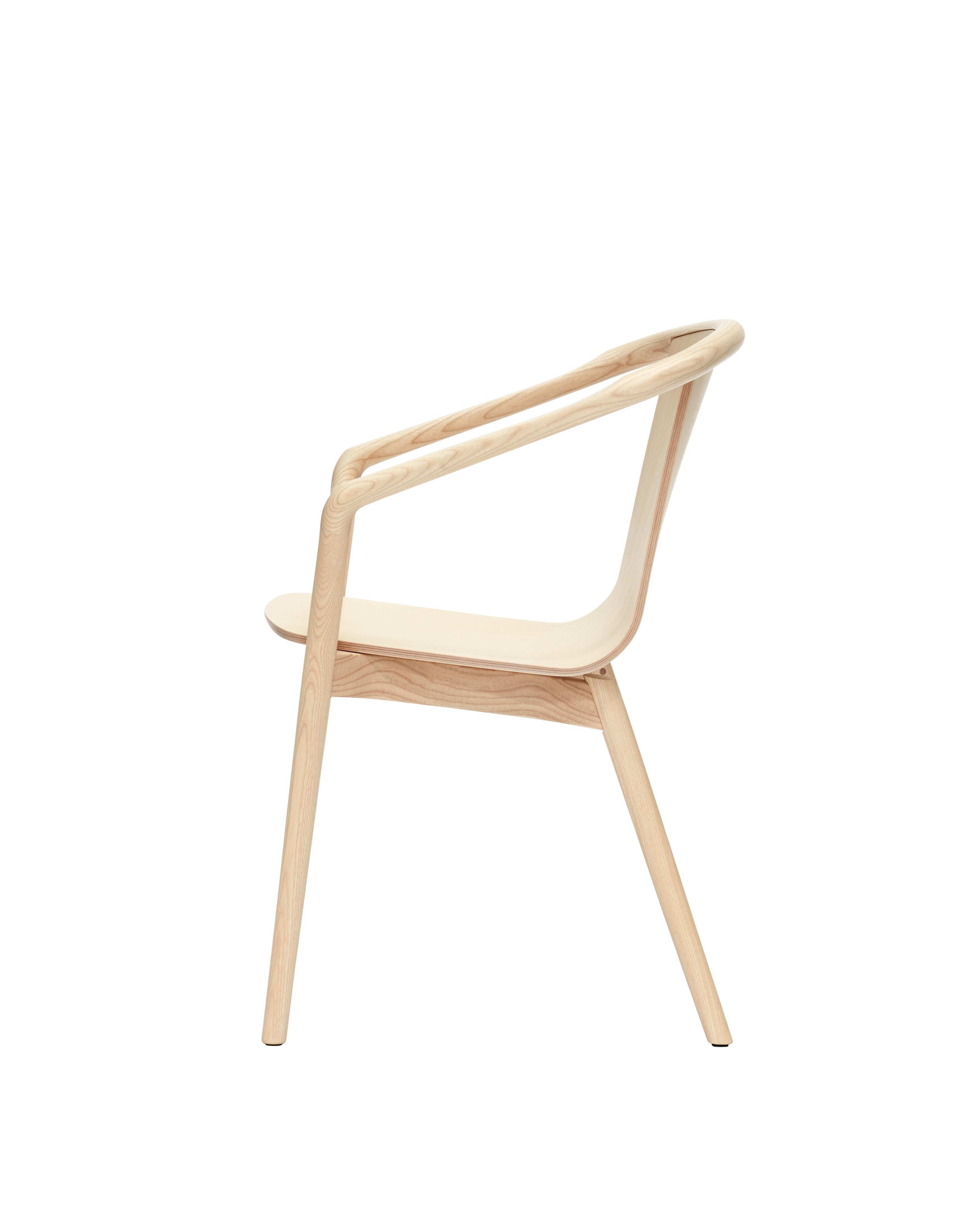 SP01 Thomas-Stuhl aus Eschenholz, hergestellt in Italien (Minimalistisch) im Angebot