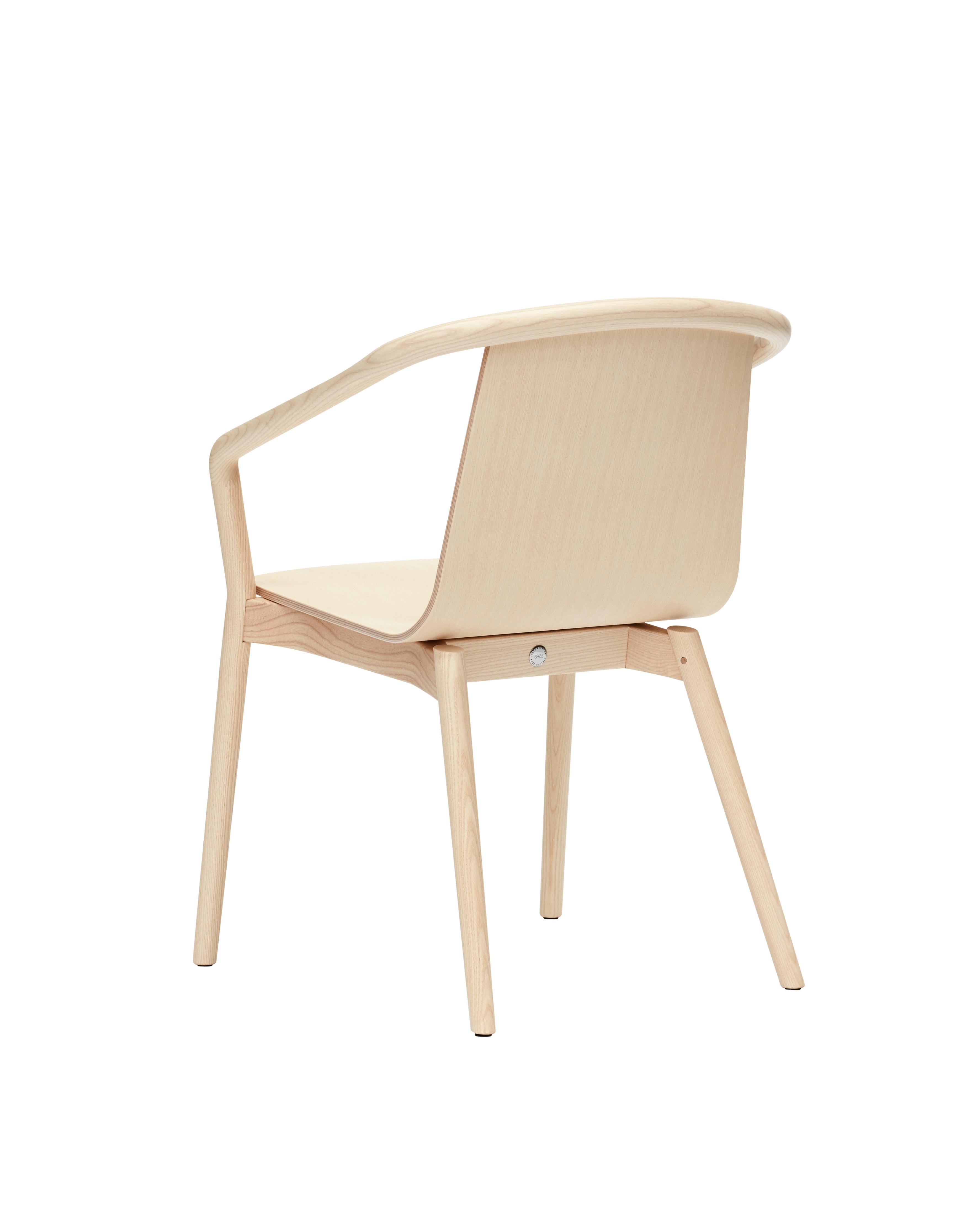 SP01 Thomas-Stuhl aus Eschenholz, hergestellt in Italien (Italienisch) im Angebot