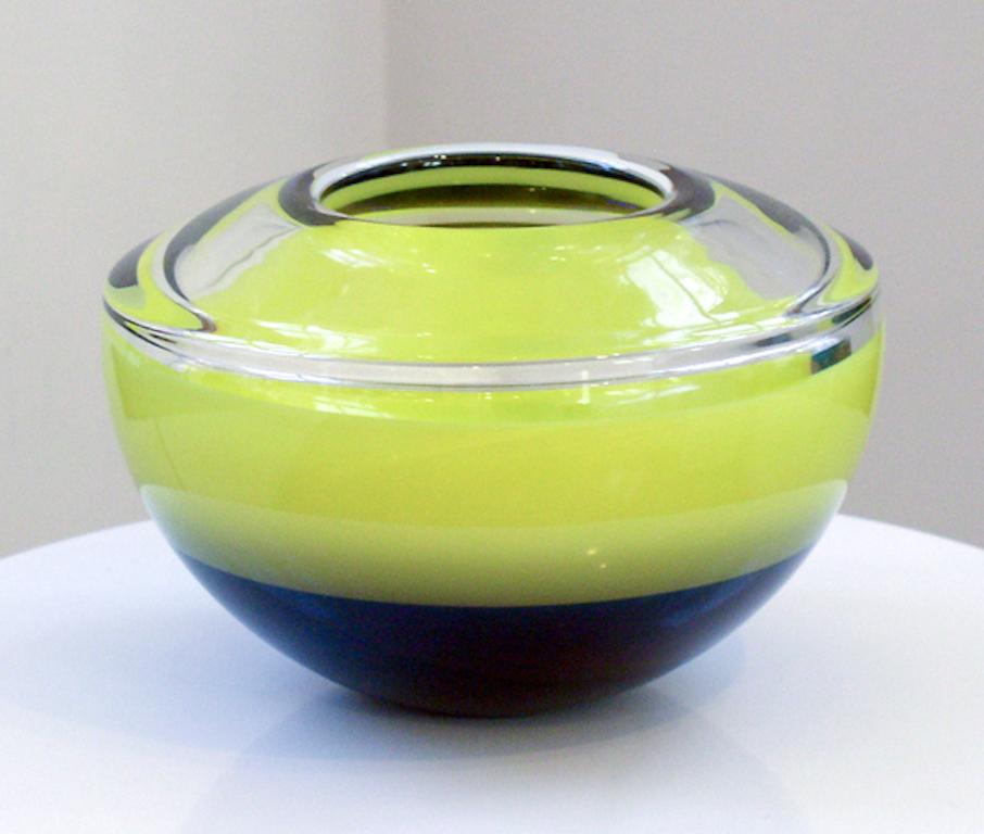 Tchèque Petit bol jaune SP9814/20 en verre tchèque soufflé de Petr Zdenek en vente