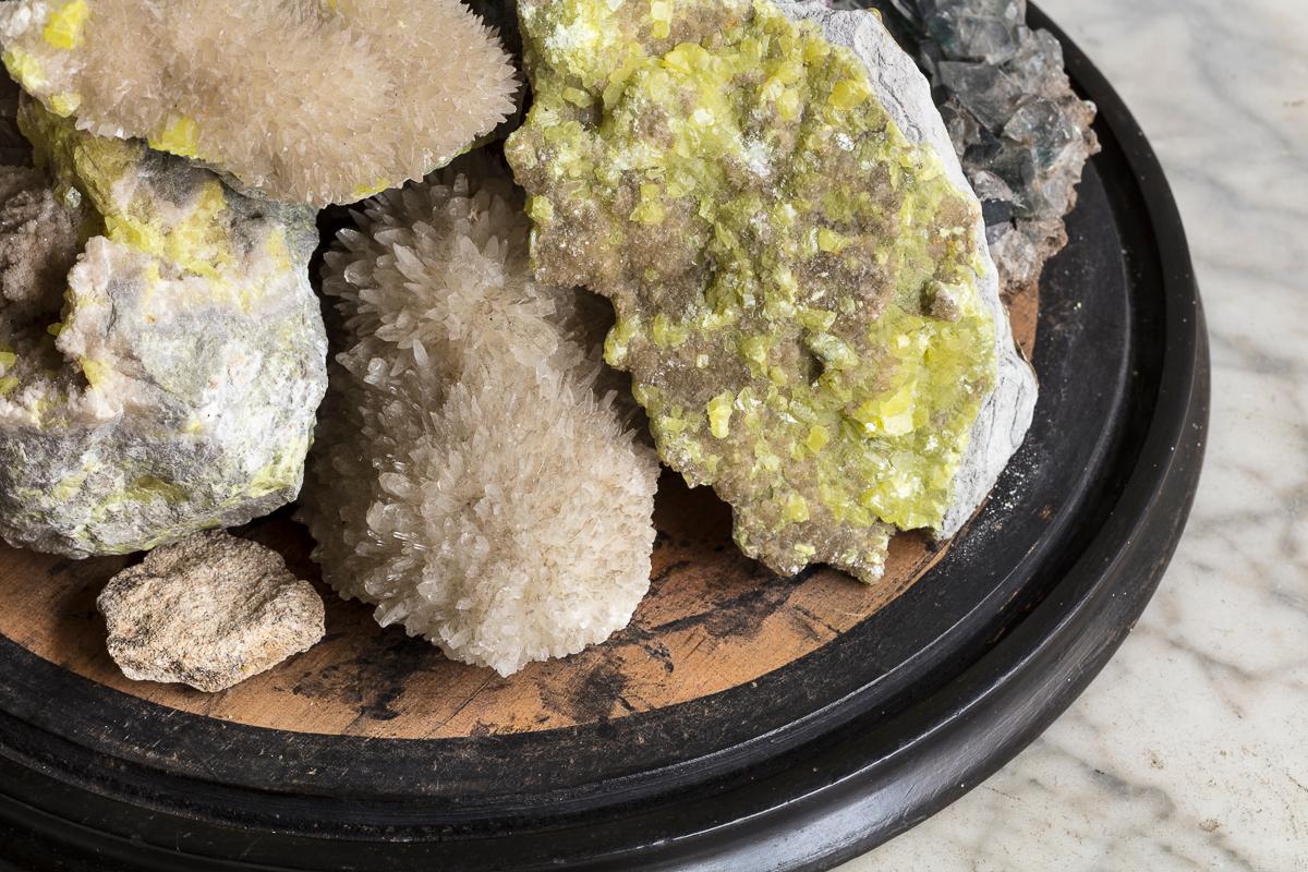 Comprising a collection of loosely stacked minerals and rocks.

Additional information:
Dimension: Height: 38 cm, 15″
Diameter: 30.5 cm, 12″