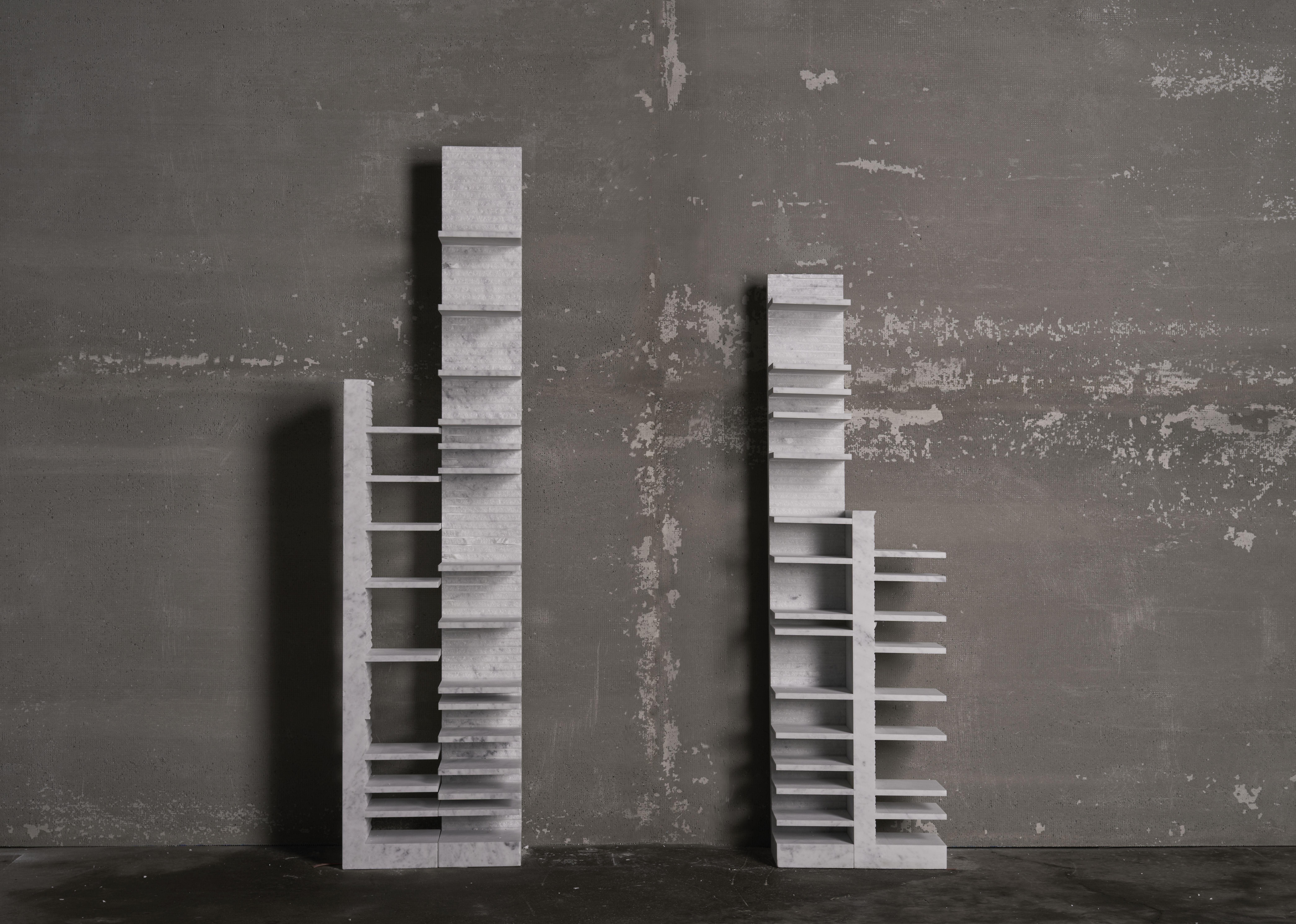 Spacco 120 Vertical Bookcase in Bianco Carrara Marble by Bufalini Marmi (Moderne) im Angebot